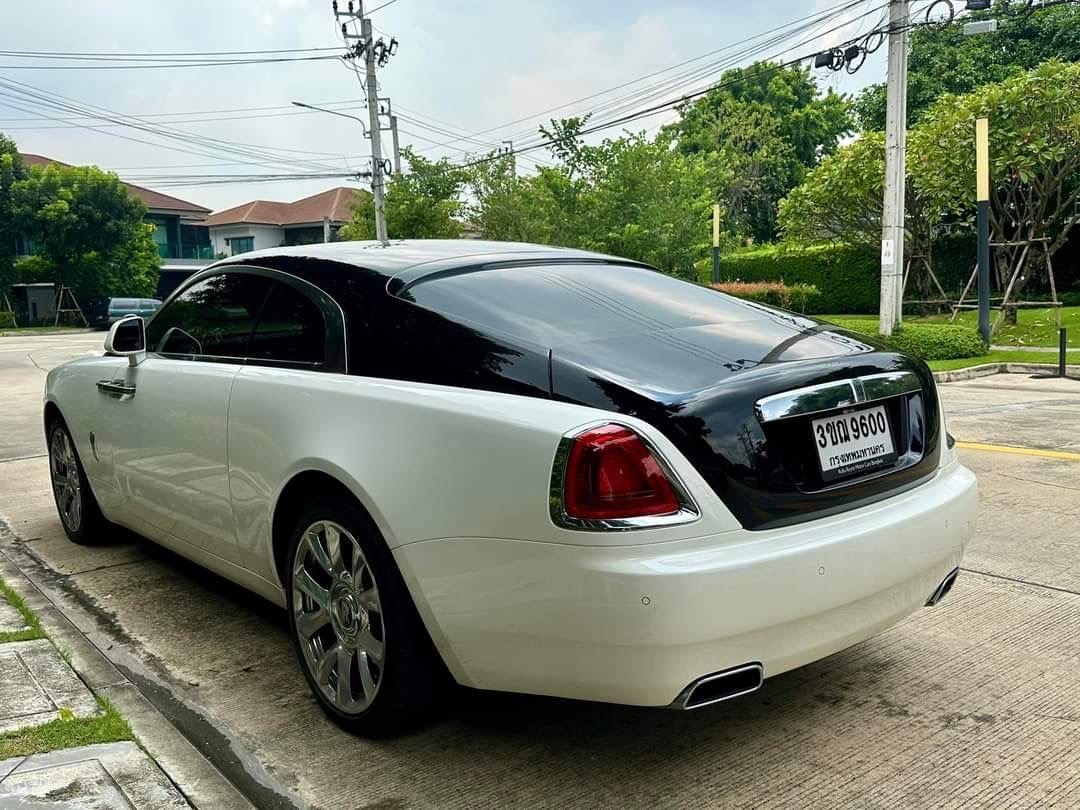 2017 Rolls-Royce Wraith สีขาว (รูปที่ 3)