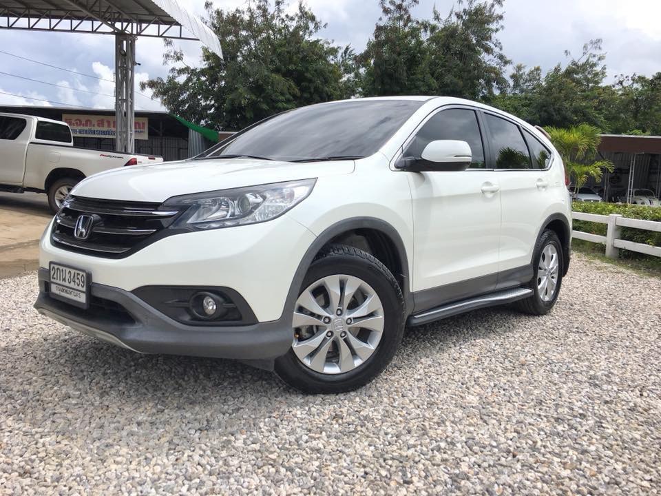 Honda CR-V ปี 2013 สีขาว