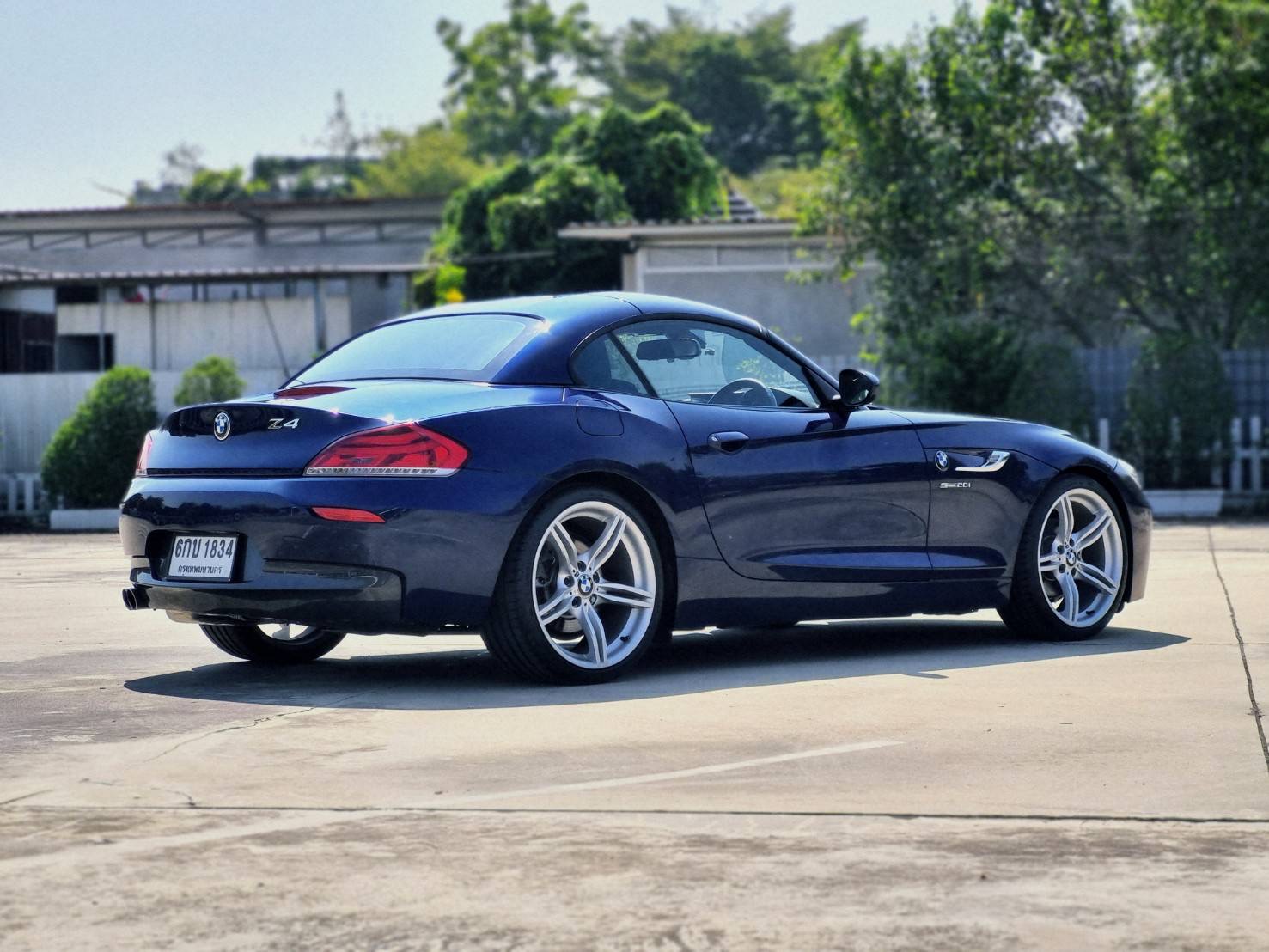 2013 BMW Z4 E89 สีน้ำเงิน (รูปที่ 6)