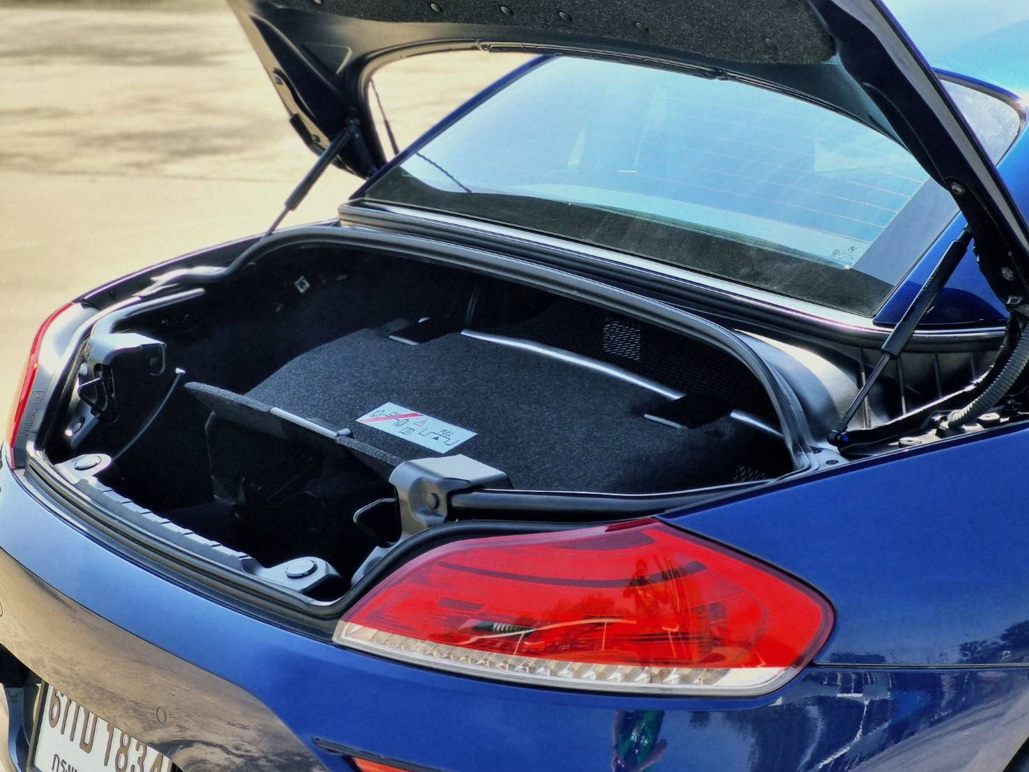 2013 BMW Z4 E89 สีน้ำเงิน (รูปที่ 14)