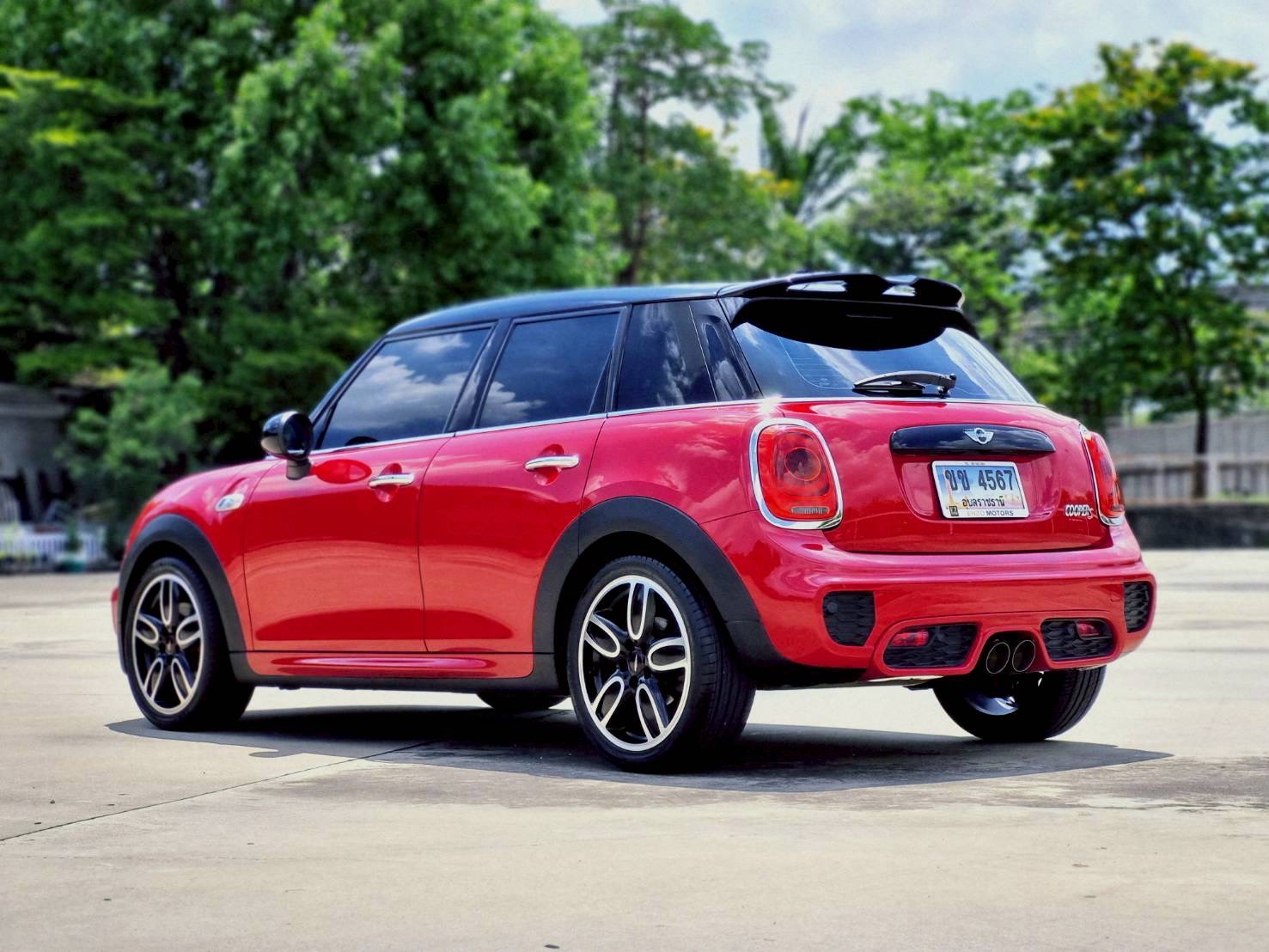2015 Mini Cooper (Hatch) Look3 F55 (5 ประตู) สีแดง (รูปที่ 4)