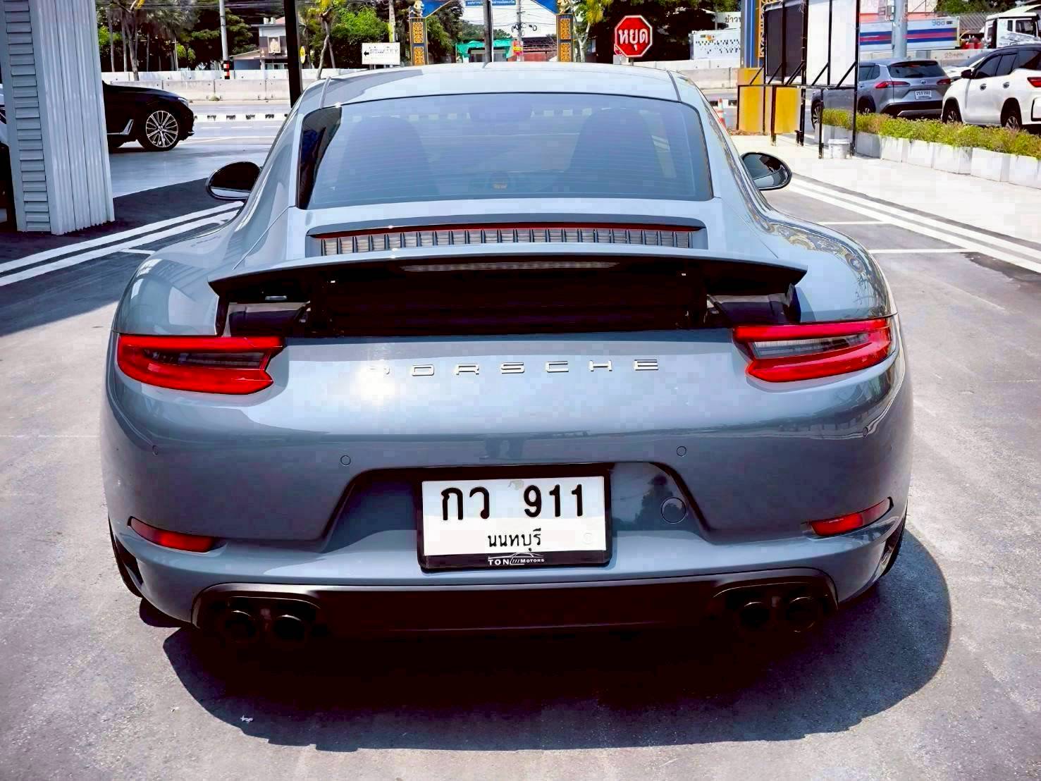 2018 Porsche 911 991 Carrera สีเทา (รูปที่ 13)