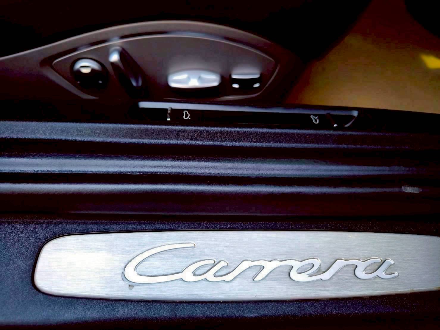 2018 Porsche 911 991 Carrera สีเทา (รูปที่ 12)