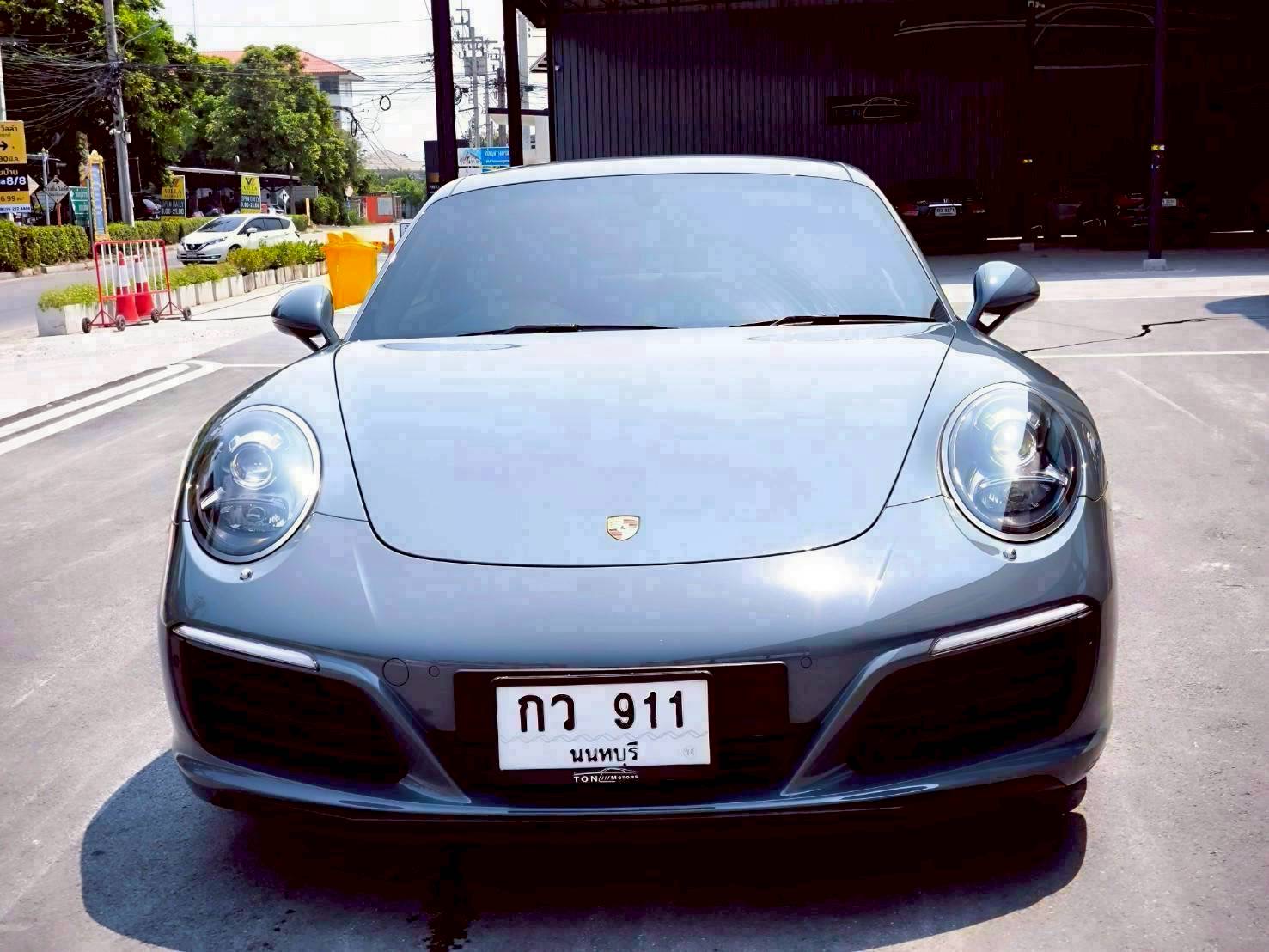2018 Porsche 911 991 Carrera สีเทา (รูปที่ 16)