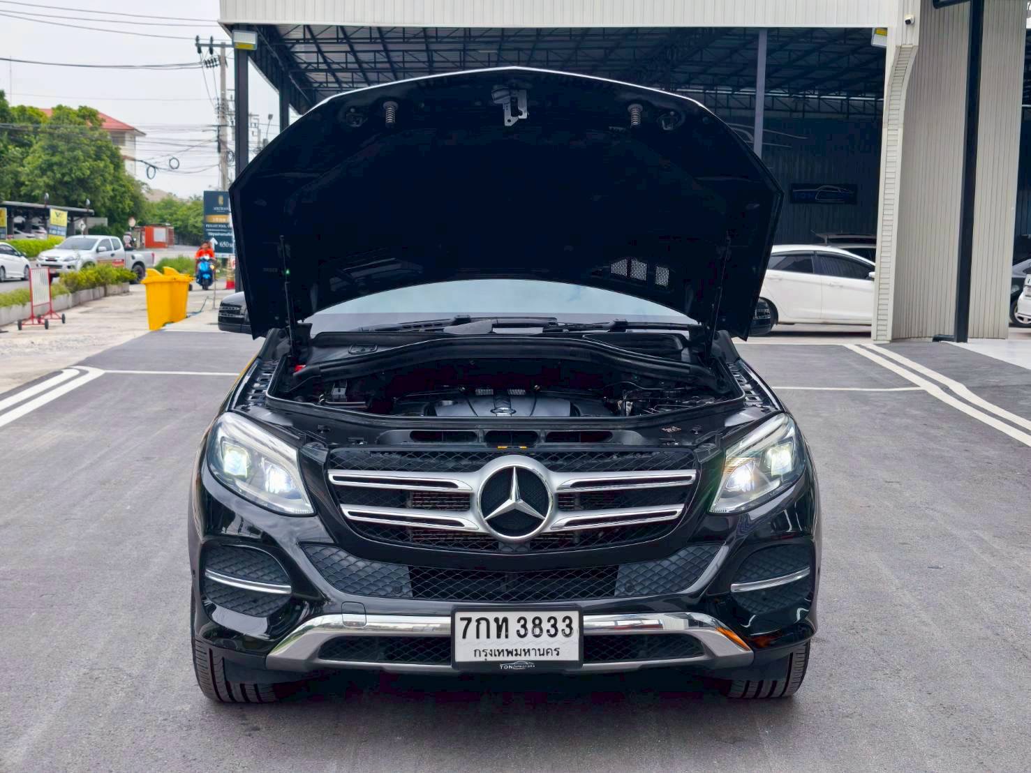 2018 Mercedes-Benz GLE-Class GLE500 สีดำ (รูปที่ 5)