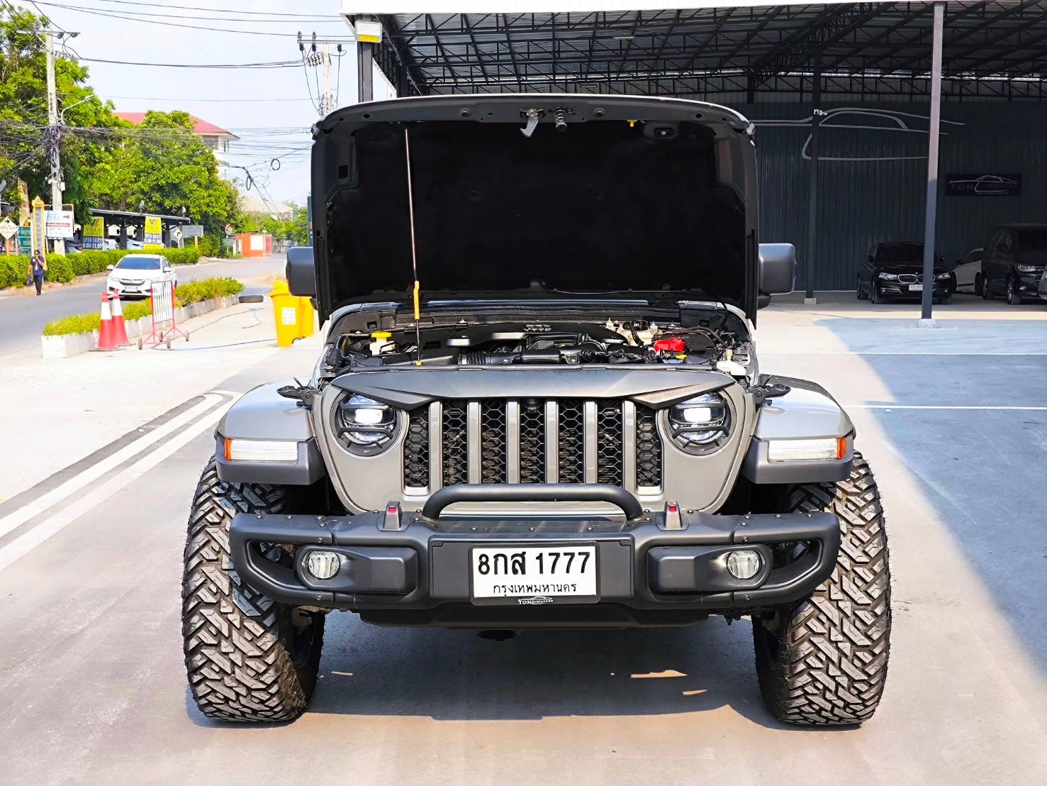2021 Jeep GLADIATOR RUBICON 3.6 V6 สีเทา (รูปที่ 5)