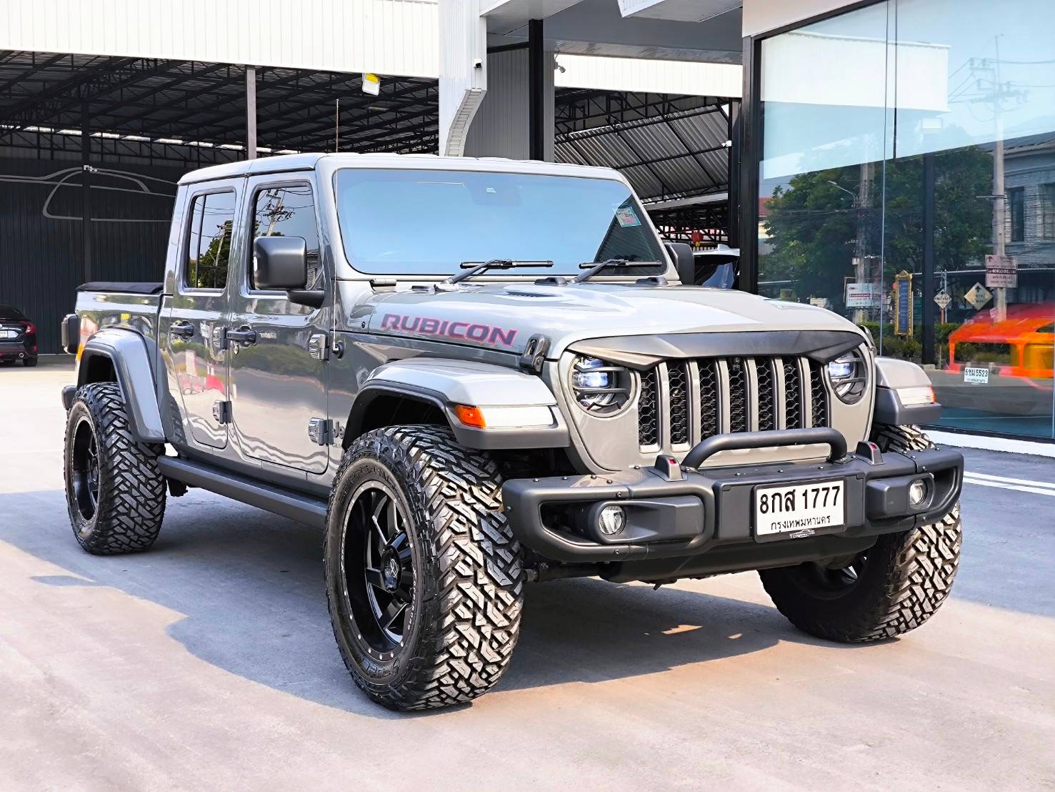 2021 Jeep GLADIATOR RUBICON 3.6 V6 สีเทา (รูปที่ 6)