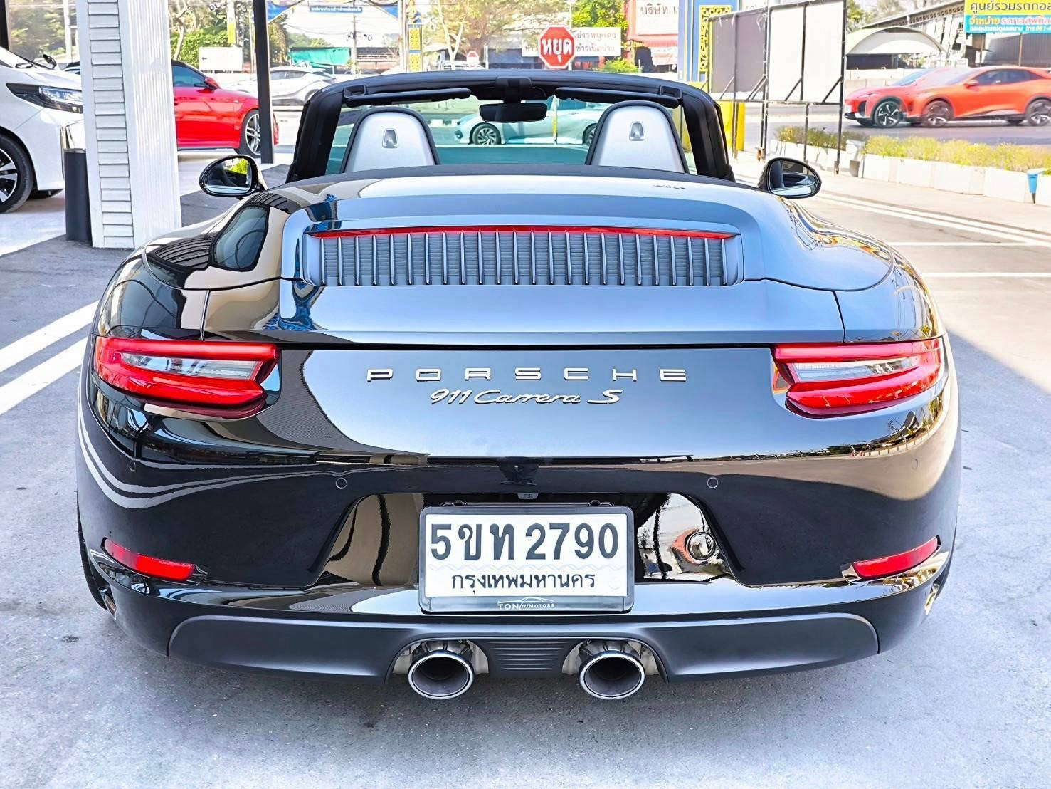 2017 Porsche 911 Carrera Cabriolet สีดำ (รูปที่ 13)