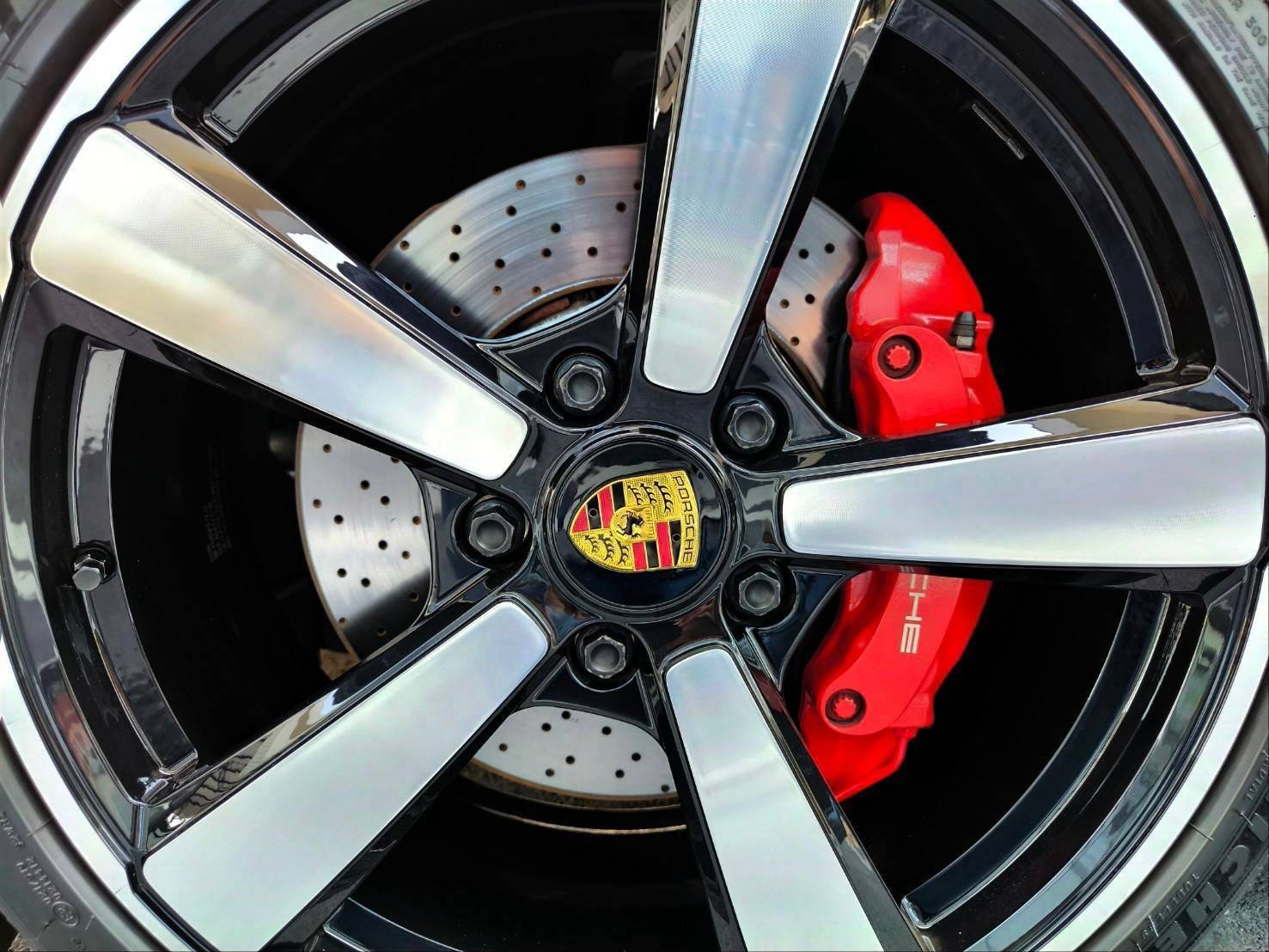 2017 Porsche 911 Carrera Cabriolet สีดำ (รูปที่ 14)