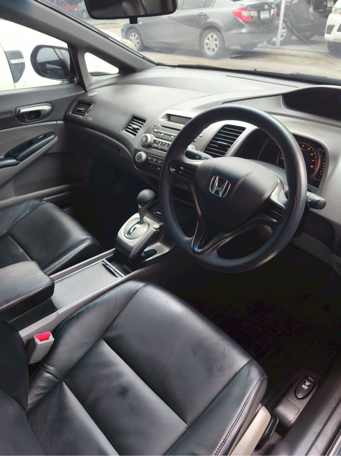 2007 Honda Civic FD สีเงิน (รูปที่ 6)