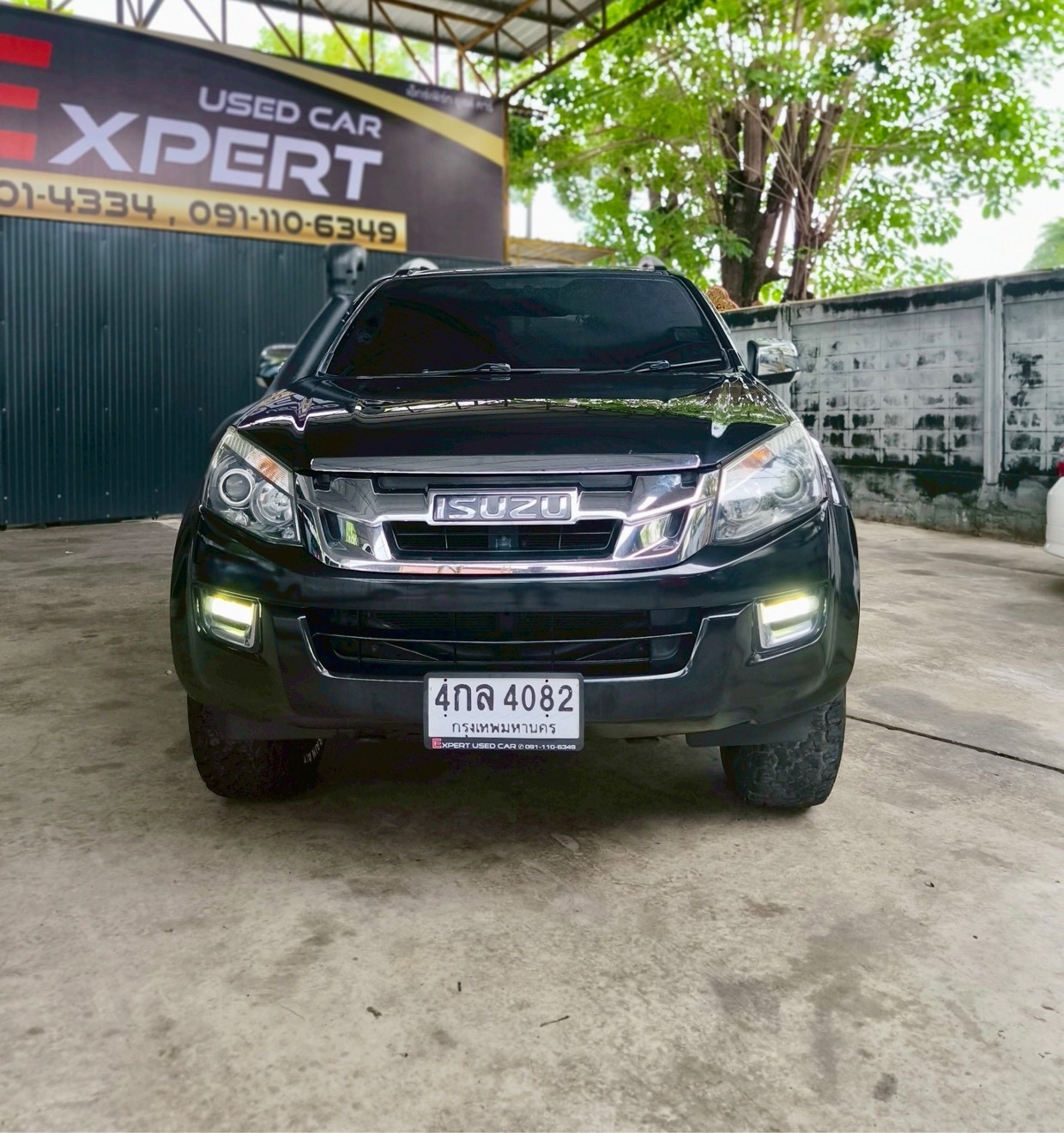 2015 Isuzu D-Max CAB4 สีดำ (รูปที่ 17)