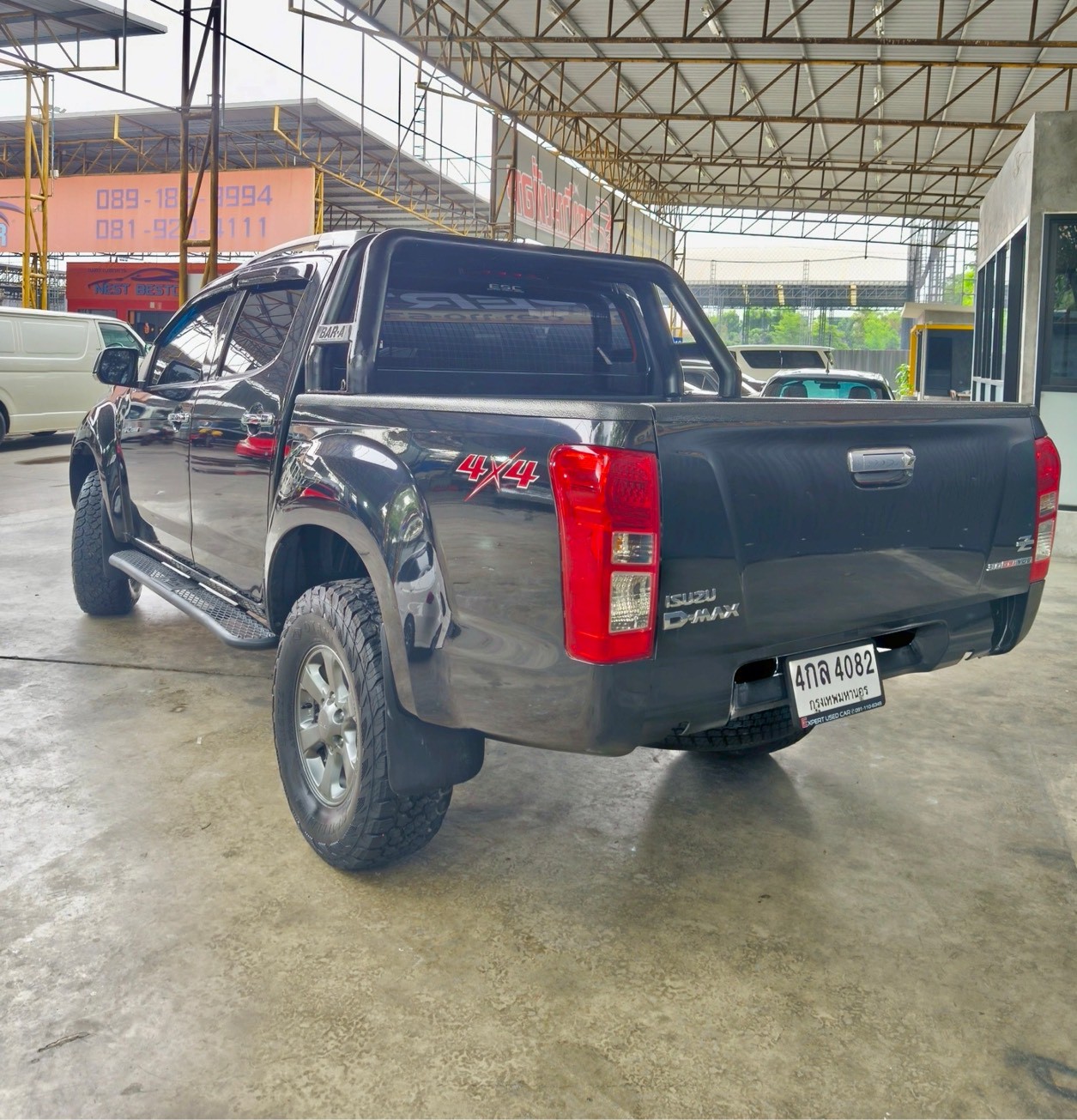 2015 Isuzu D-Max CAB4 สีดำ (รูปที่ 15)