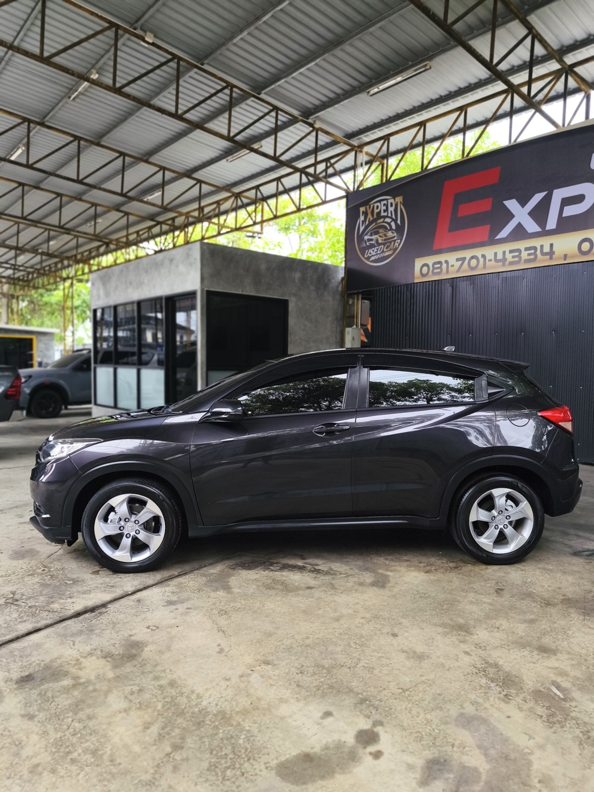 2014 Honda HR-V สีเทา (รูปที่ 2)
