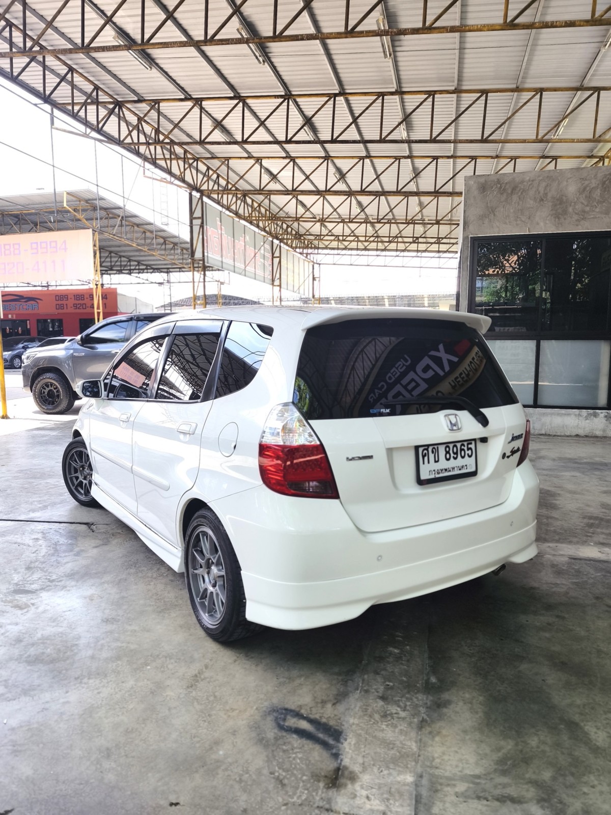 2005 Honda Jazz GD สีขาว (รูปที่ 5)
