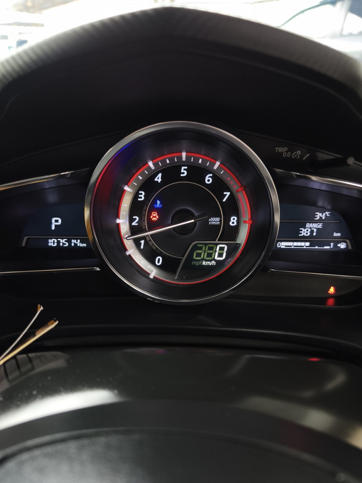 2015 Mazda 3 Sedan สีขาว (รูปที่ 16)