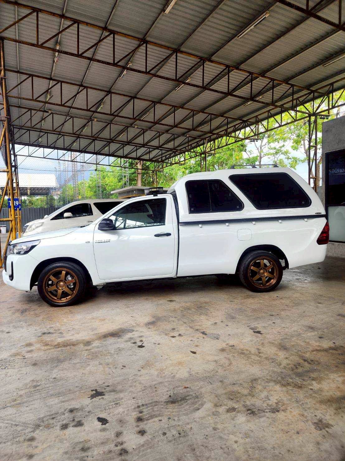 2020 Toyota REVO 2.4 สีขาว (รูปที่ 7)