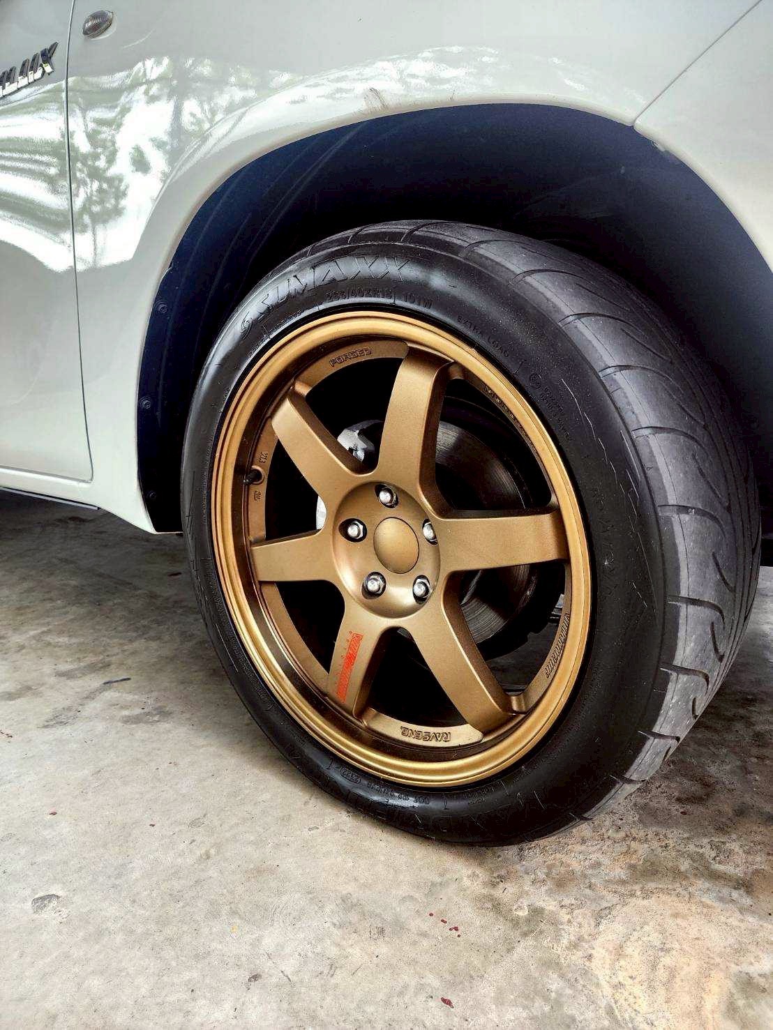 2020 Toyota REVO 2.4 สีขาว (รูปที่ 10)
