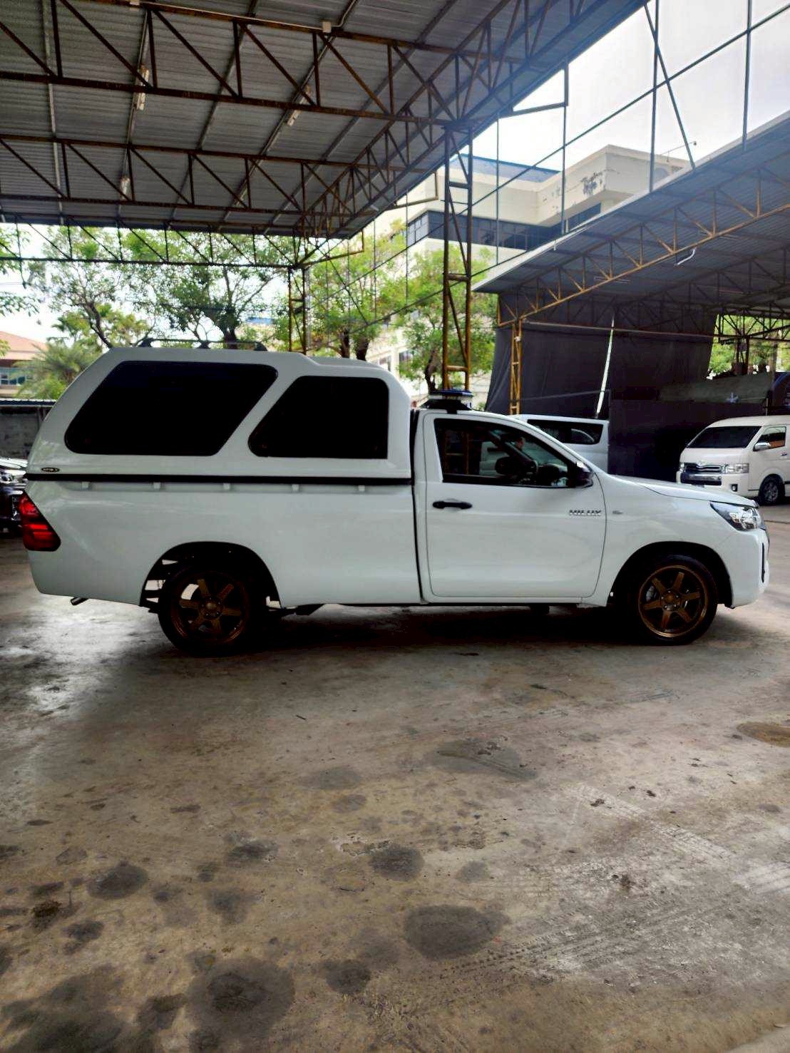 2020 Toyota REVO 2.4 สีขาว (รูปที่ 11)
