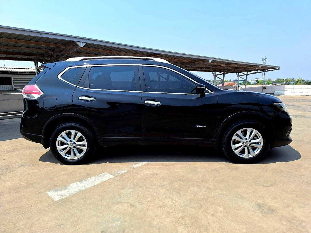 2017 Nissan X-trail สีดำ (รูปที่ 16)