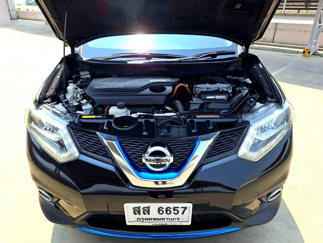 2017 Nissan X-trail สีดำ (รูปที่ 7)