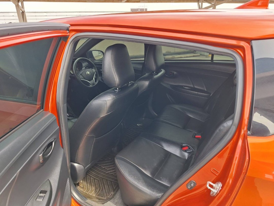 2013 Toyota Yaris สีส้ม (รูปที่ 3)