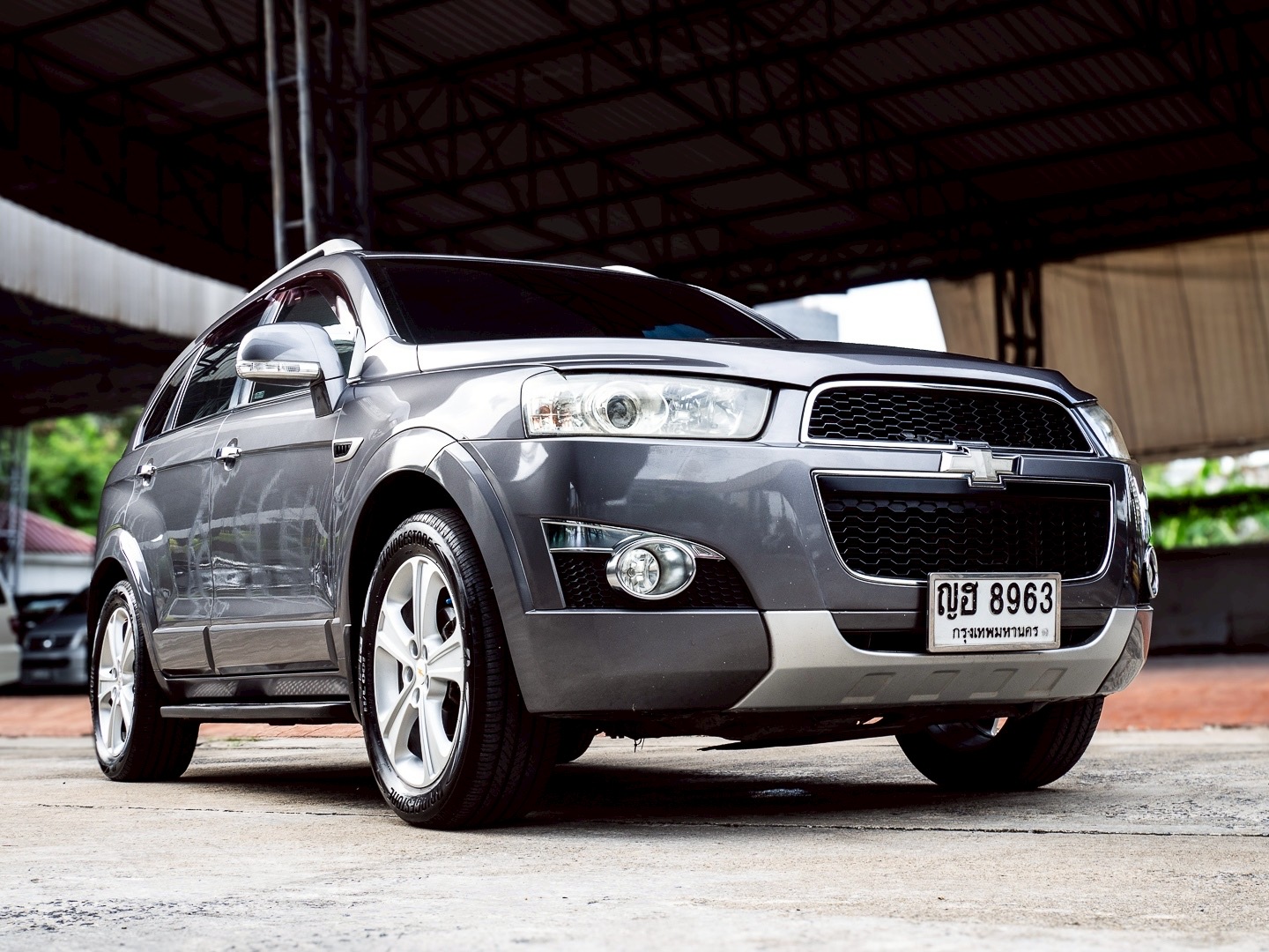 2012 Chevrolet Captiva สีน้ำตาล (รูปที่ 2)