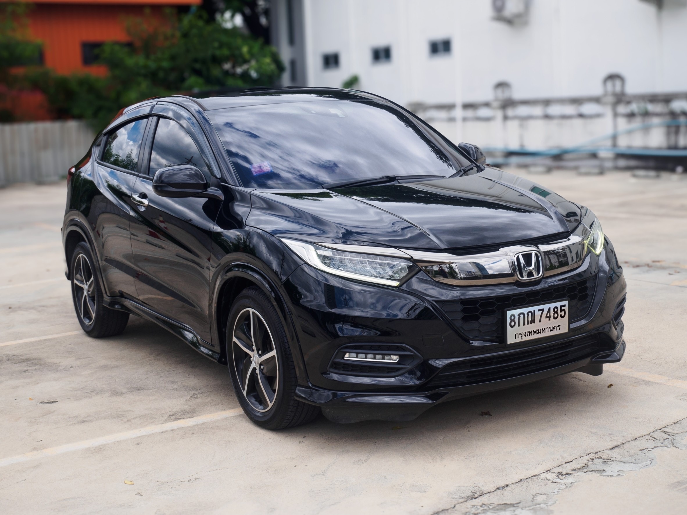 2019 Honda HR-V สีดำ (รูปที่ 2)