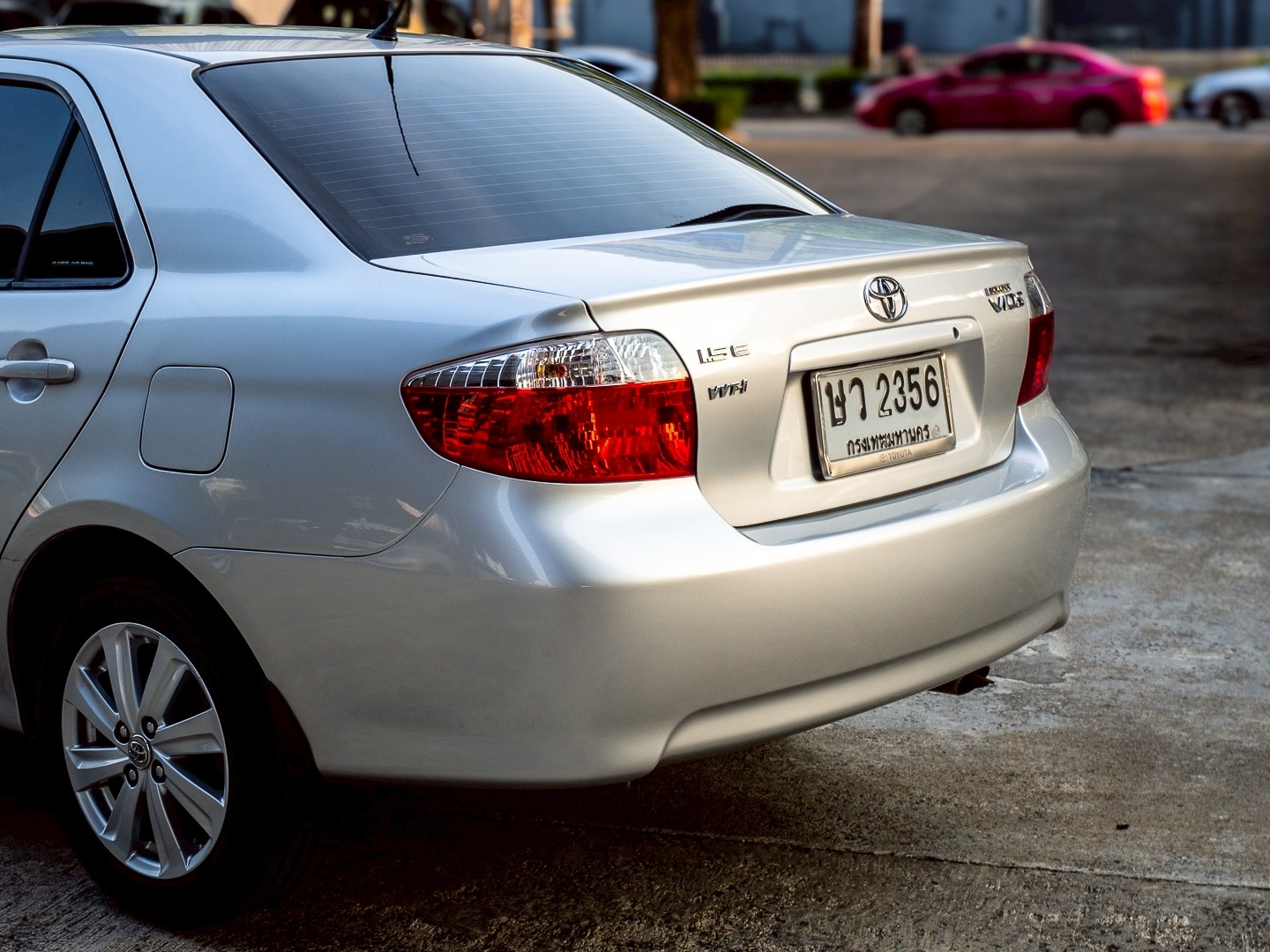 2004 Toyota IVORY 2.4 สีเทา (รูปที่ 14)