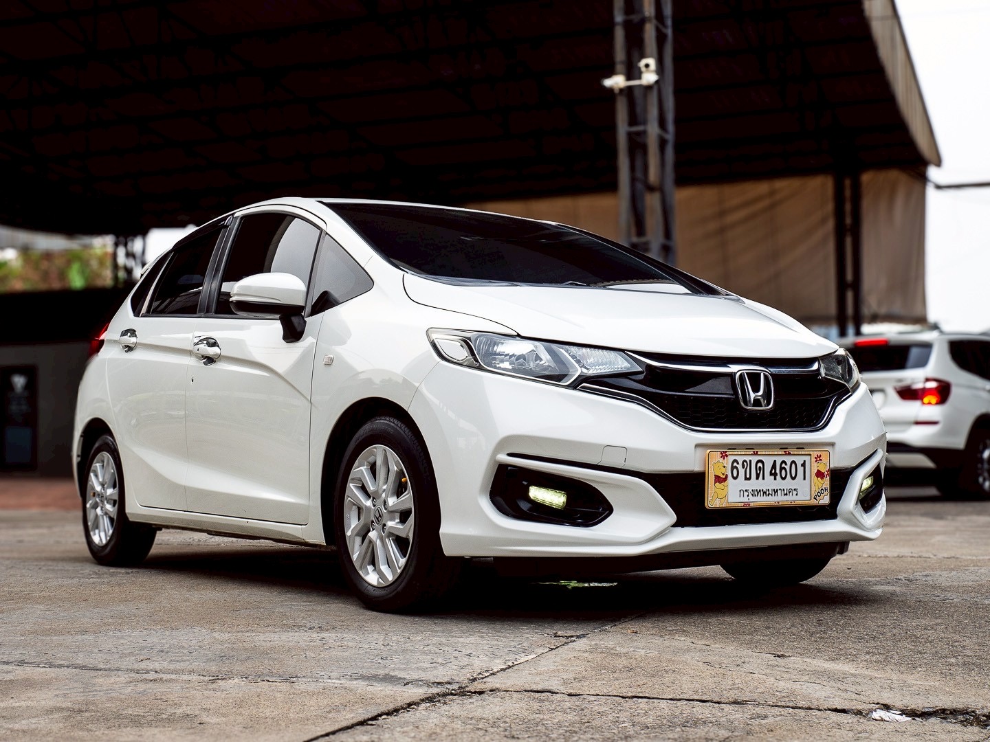 2021 Honda Jazz GK สีขาว (รูปที่ 14)