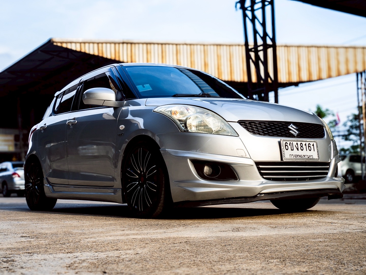 2014 Suzuki Swift สีเทา (รูปที่ 16)
