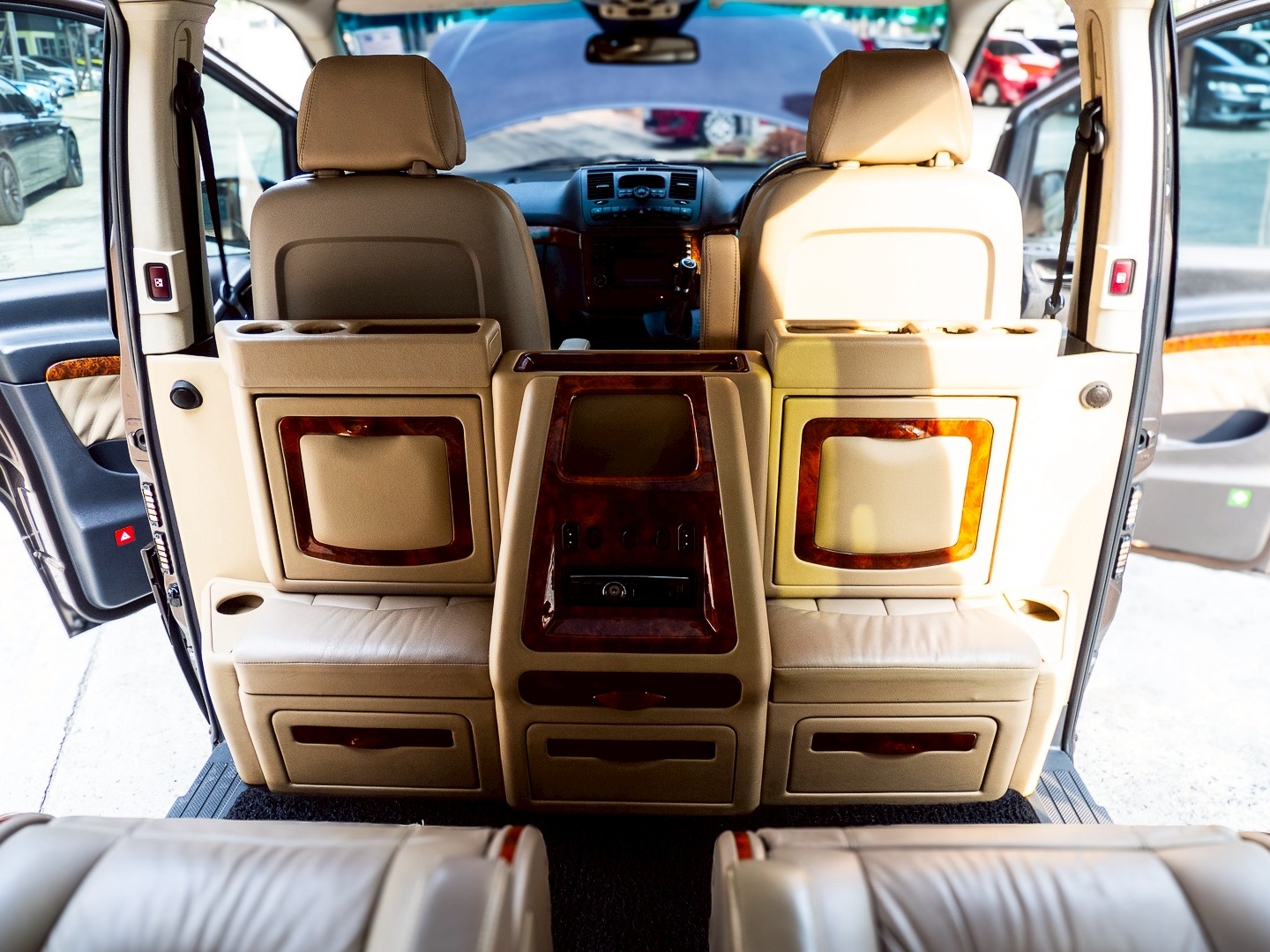 2012 Mercedes-Benz VIANO 3.0 CDI สีน้ำตาล (รูปที่ 15)
