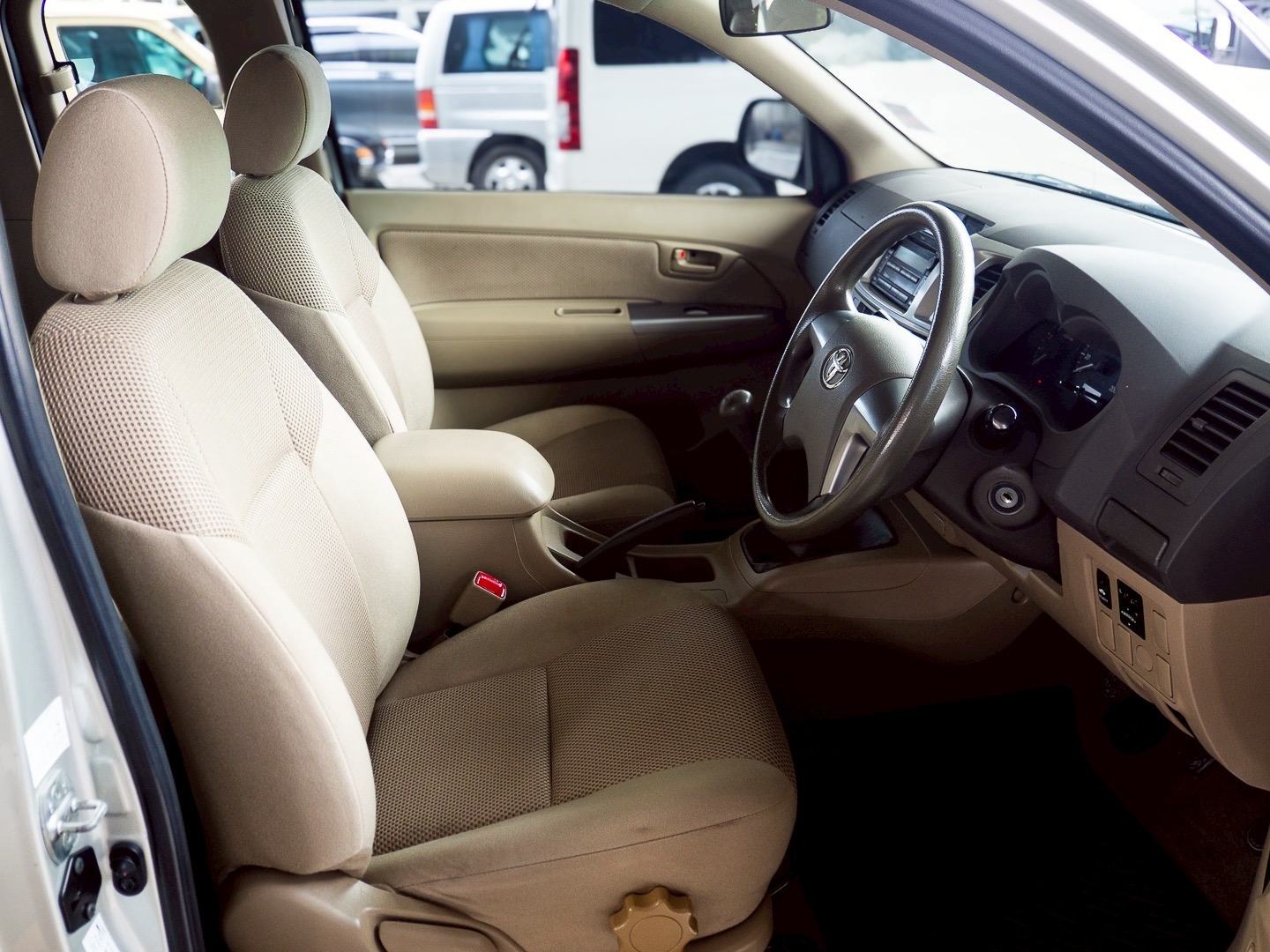 2013 Toyota Hilux Vigo Extra cab สีน้ำตาล (รูปที่ 7)