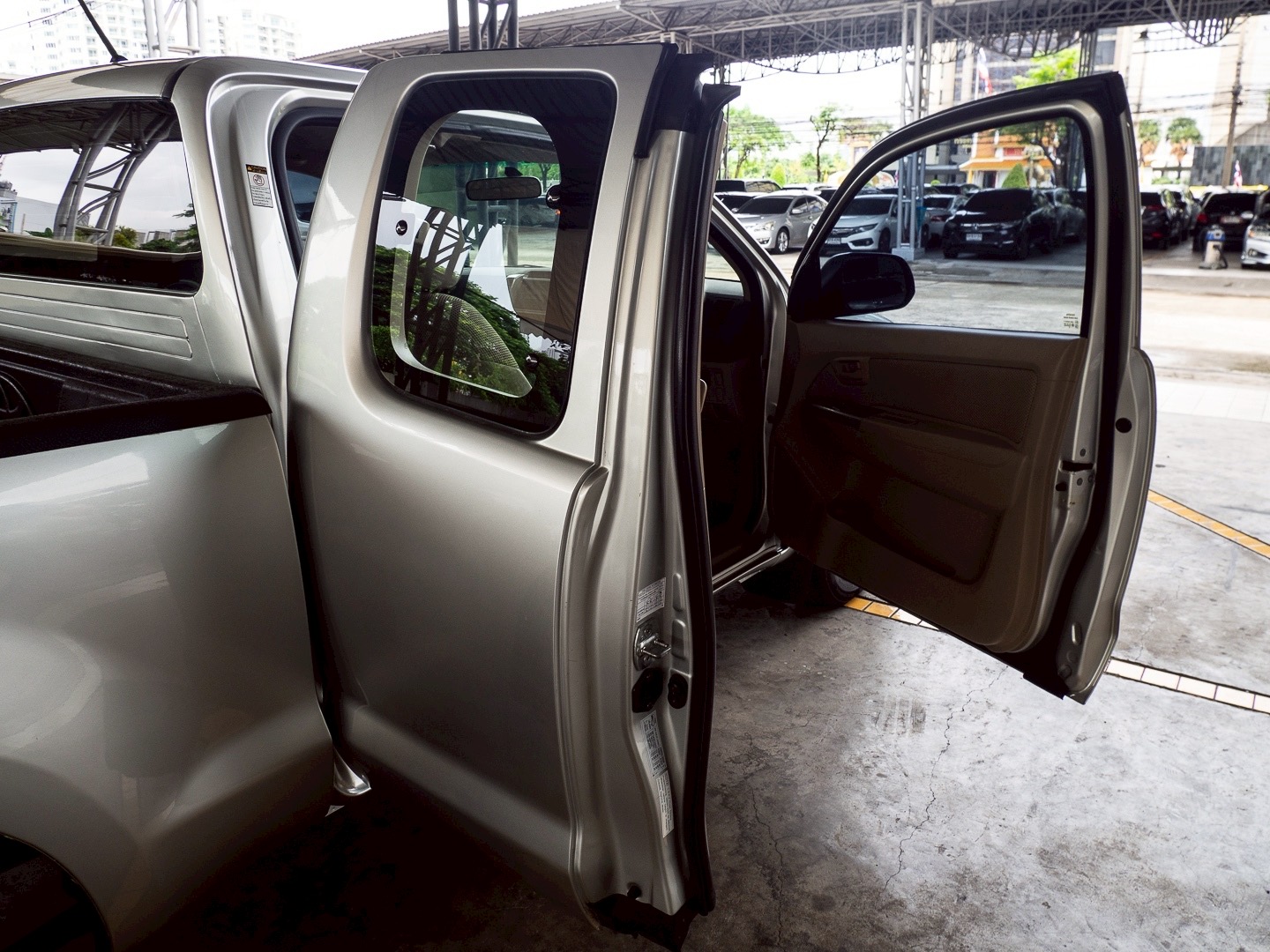 2013 Toyota Hilux Vigo Extra cab สีน้ำตาล (รูปที่ 13)
