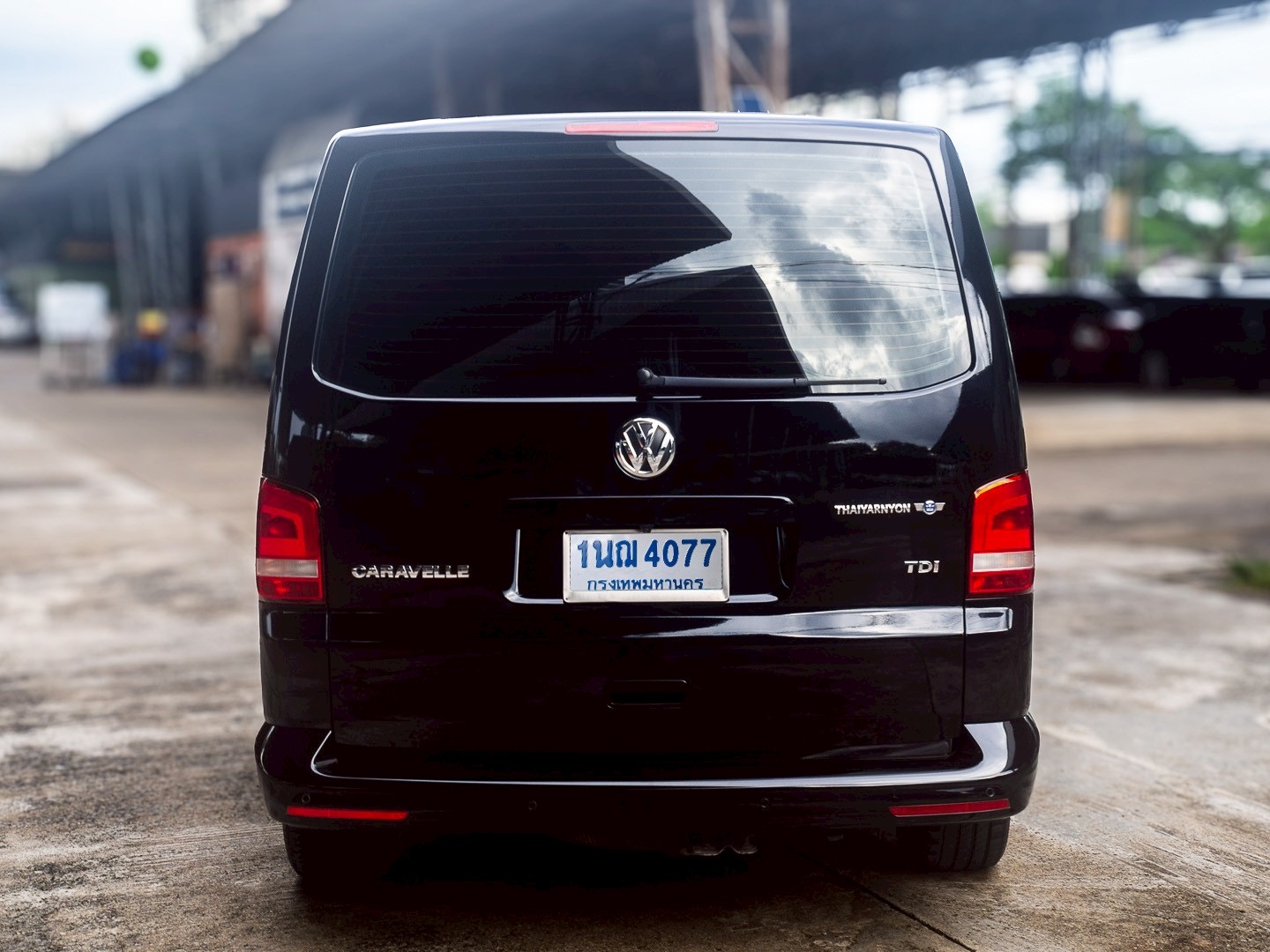 2014 Volkswagen Transporter (Caravelle) Caravelle สีดำ (รูปที่ 5)
