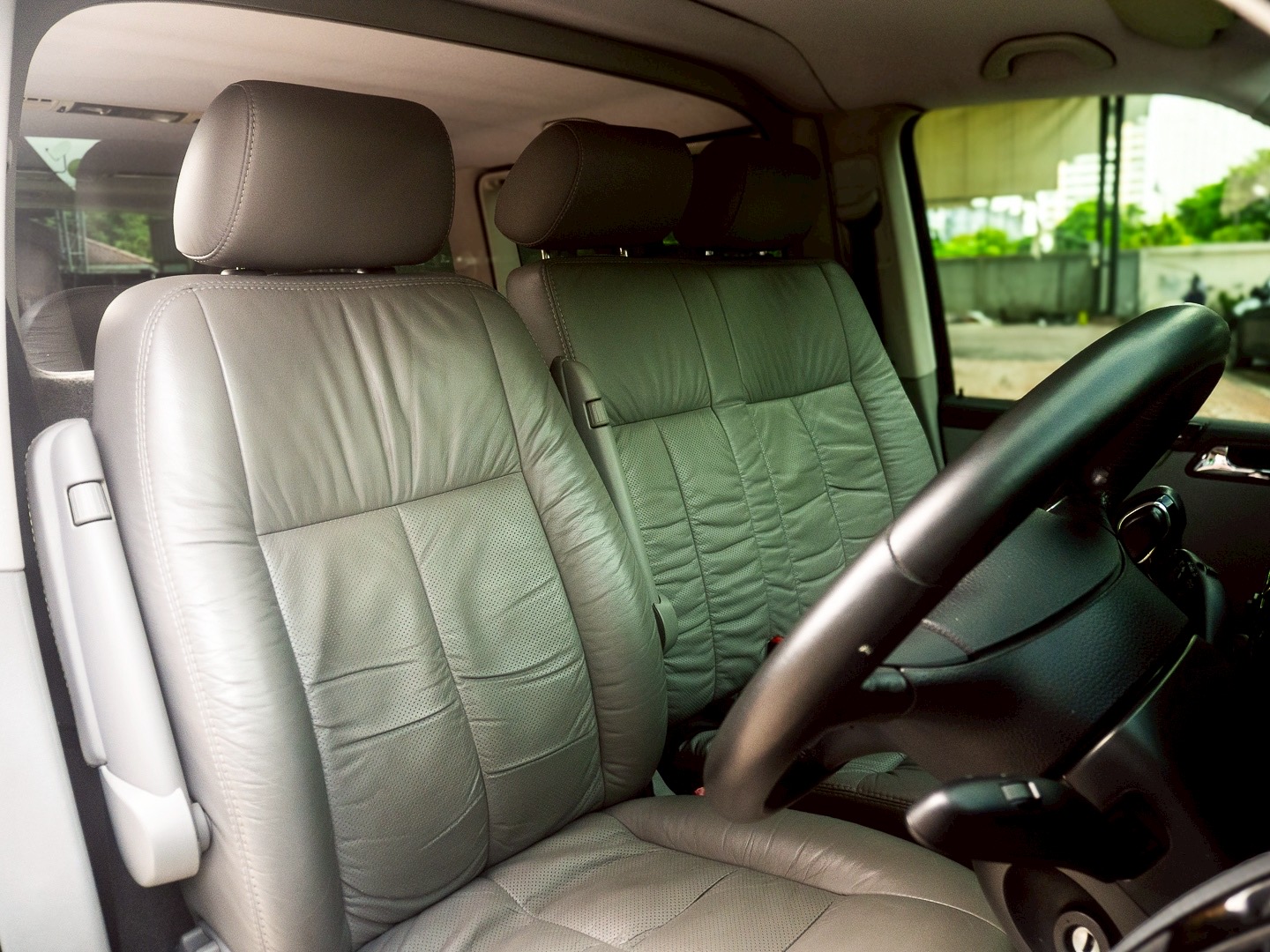 2014 Volkswagen Transporter (Caravelle) Caravelle สีดำ (รูปที่ 8)