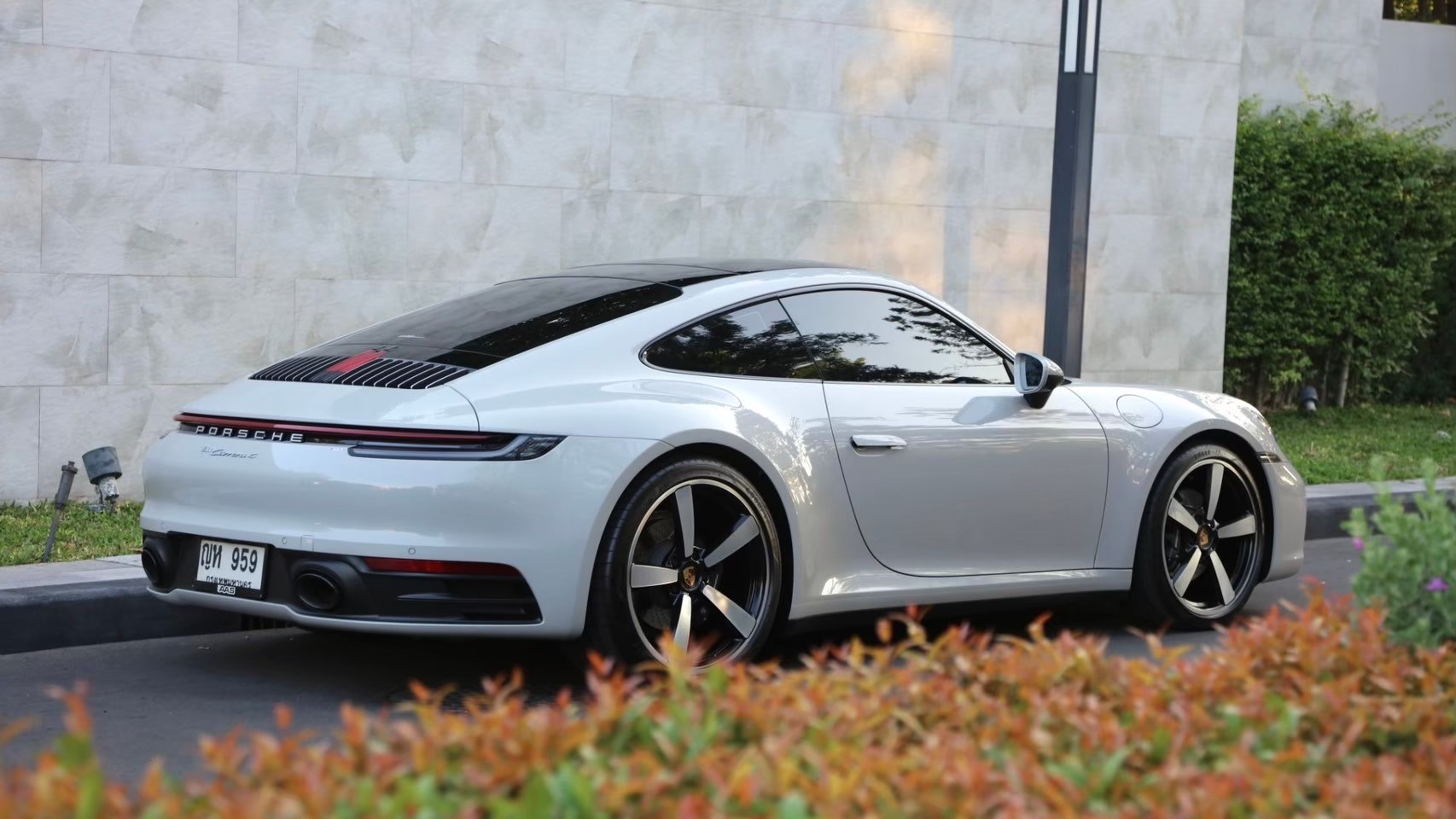 2023 Porsche 992 CARRERA 4 สีเทา (รูปที่ 4)
