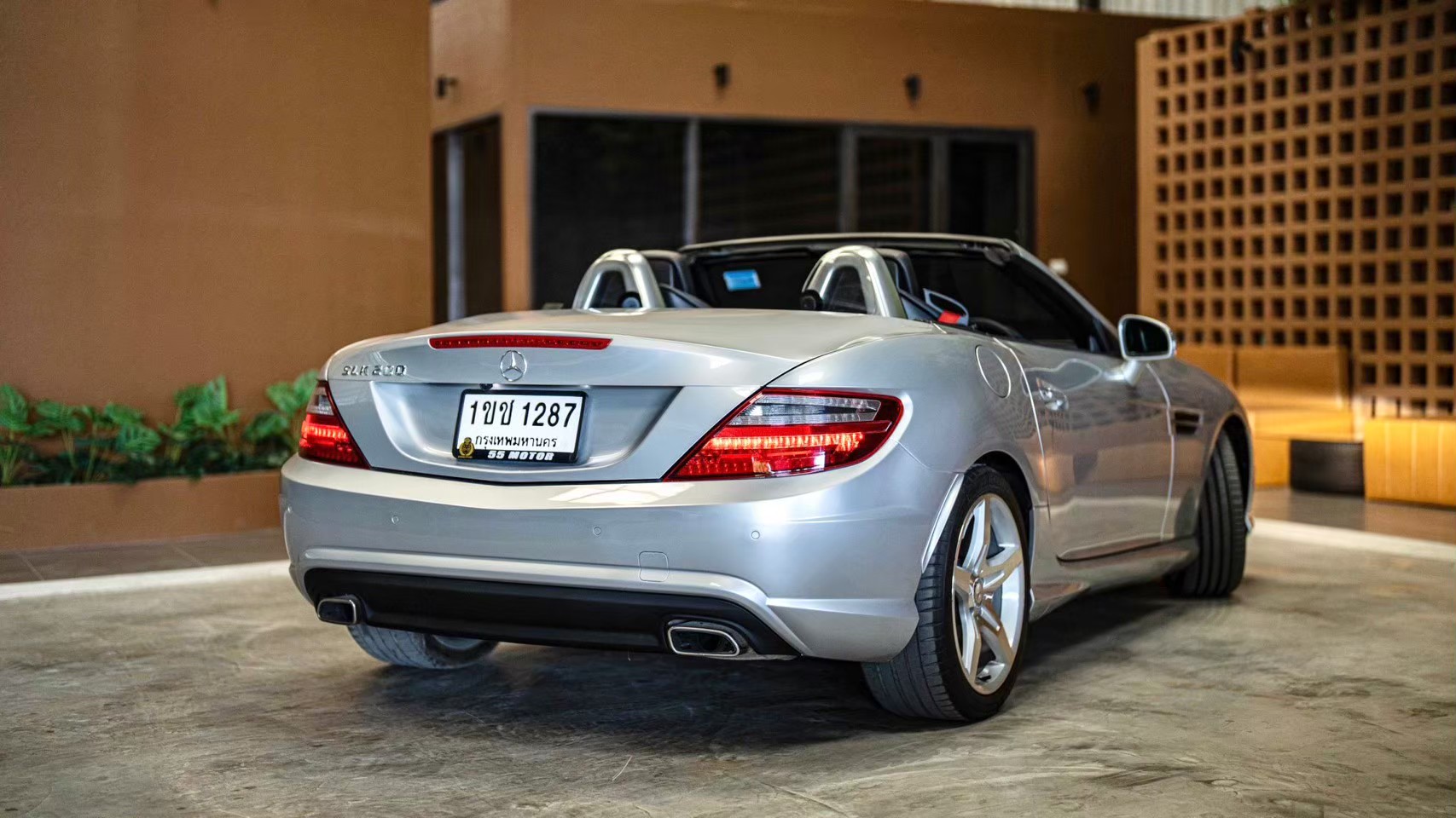 2012 Mercedes-Benz SLK-Class R172 SLK200 สีขาว (รูปที่ 2)