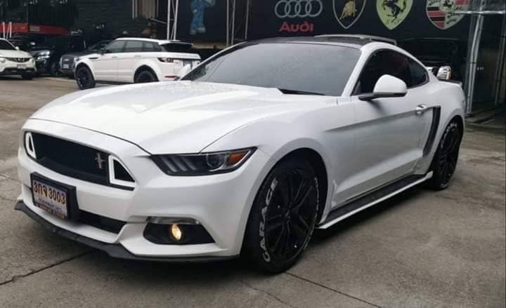 Ford Mustang ปี 2017 สีขาว (รูปที่ 3)