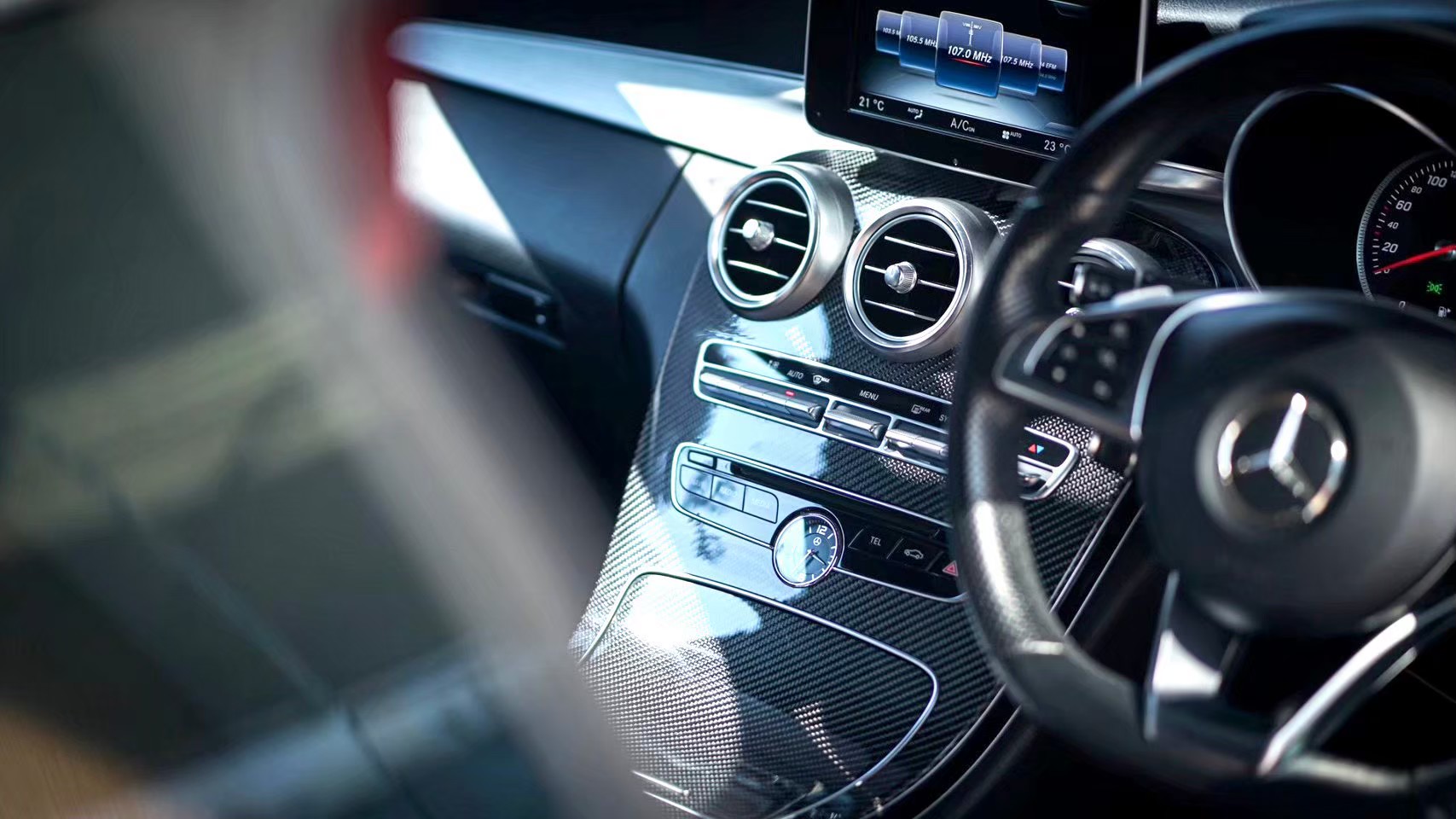 2017 Mercedes-Benz C-Class Coupe C 250 AMG สีเทา (รูปที่ 10)