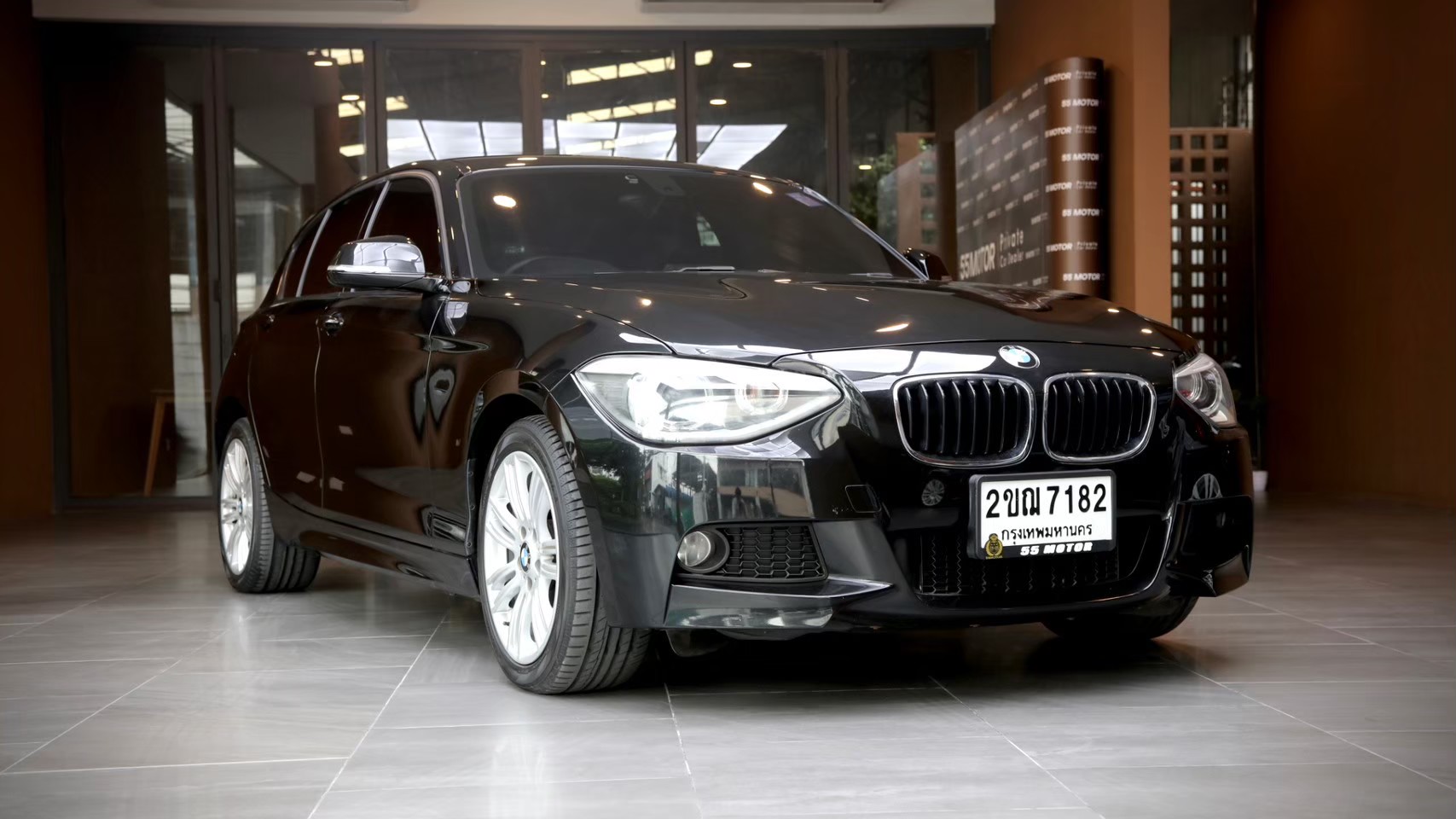 2013 BMW 116i M Sport สีดำ