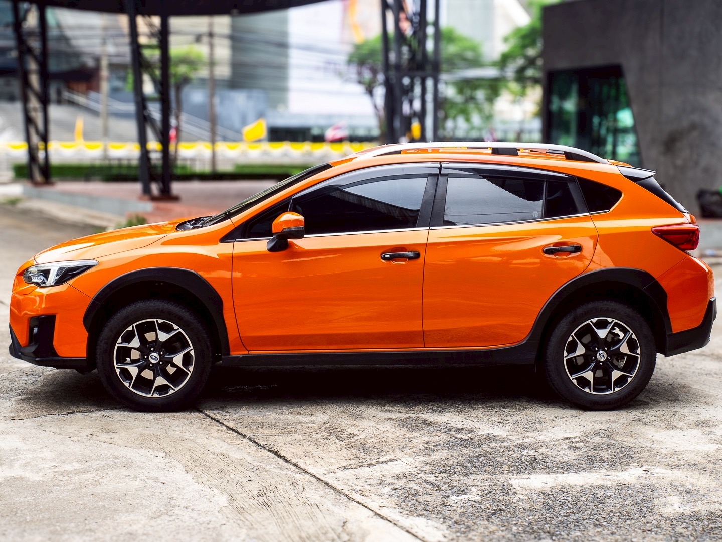 2021 Subaru XV สีส้ม (รูปที่ 14)
