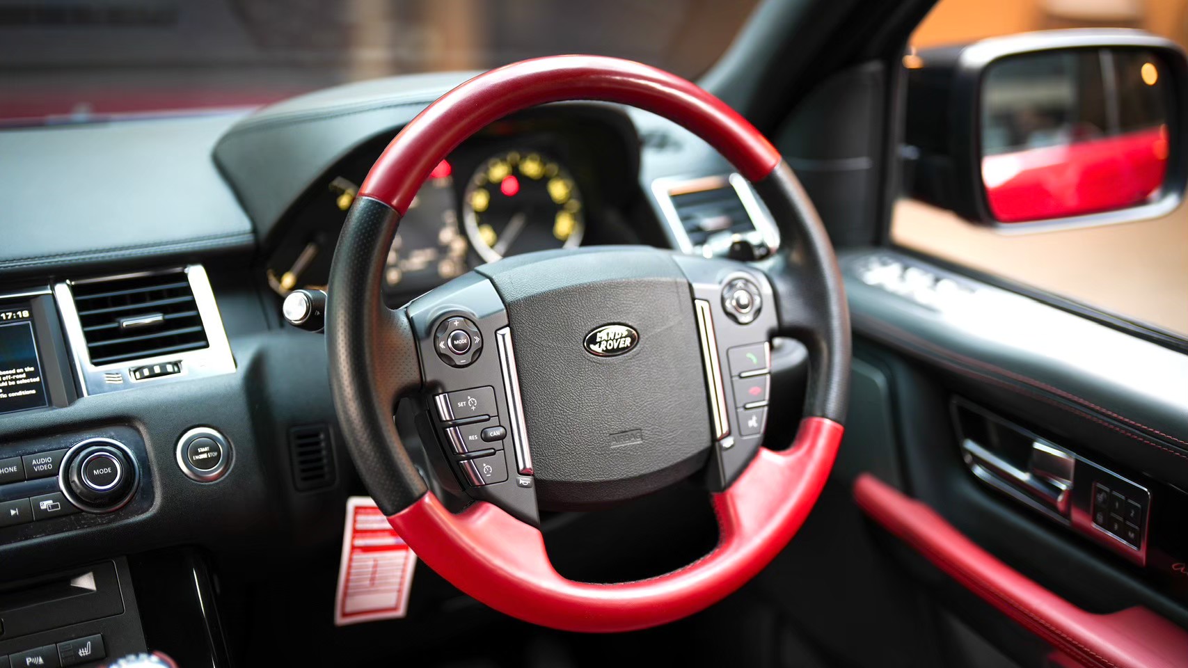 2014 Land Rover Range Rover Evoque สีแดง (รูปที่ 7)