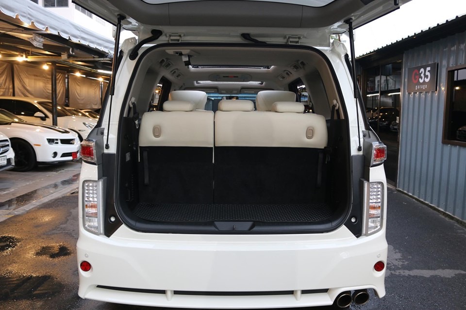 Nissan Elgrand ปี 2012 สีขาว (รูปที่ 24)