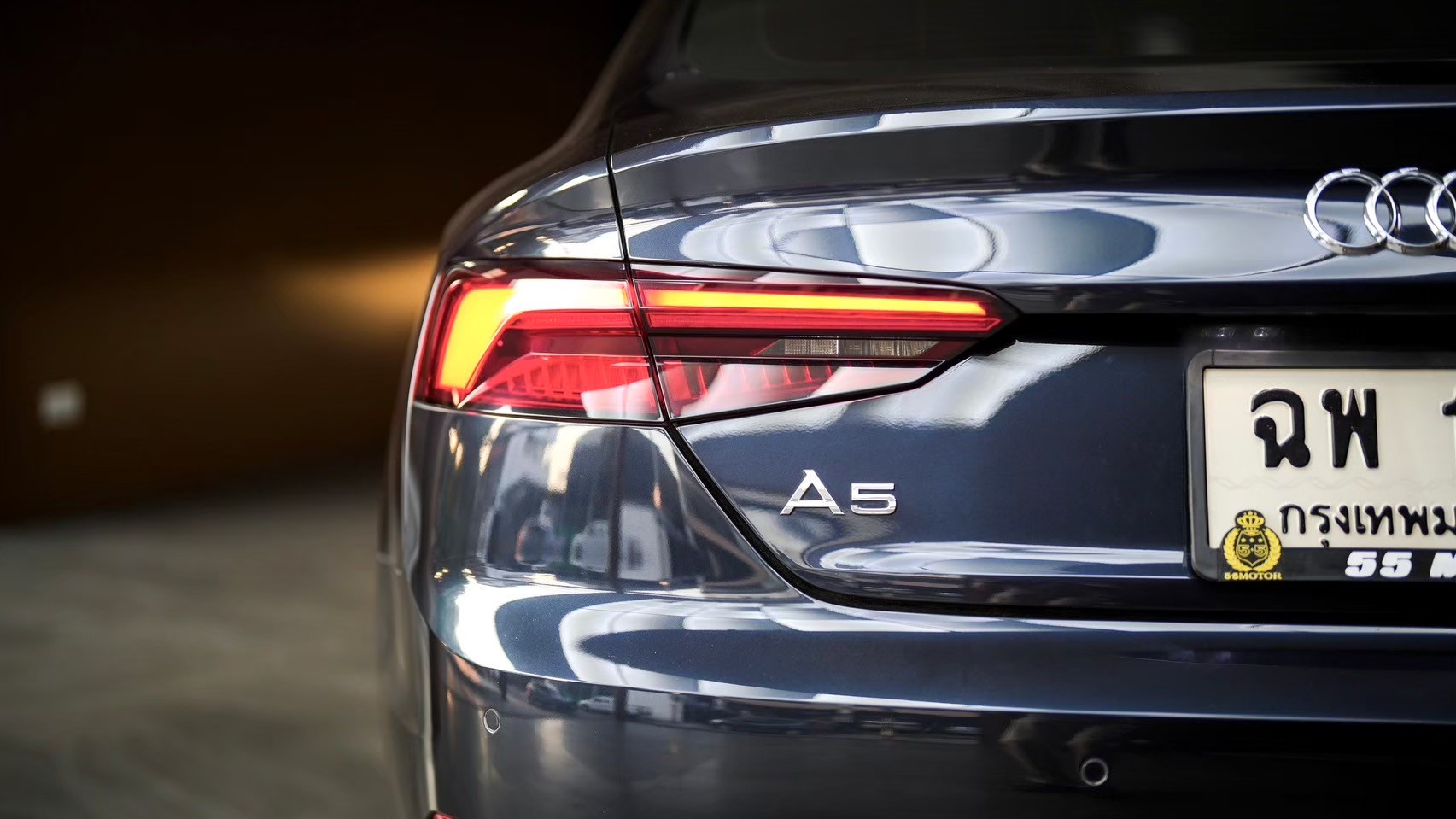 2018 Audi A5 Sportback สีเทา (รูปที่ 8)