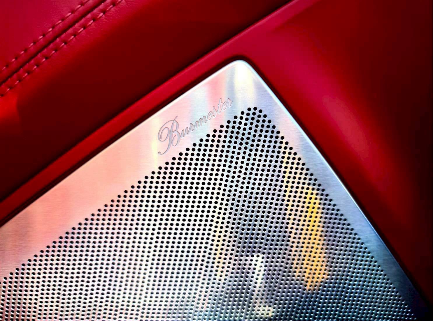 2022 Porsche 911 Targa 4S สีเทา (รูปที่ 10)