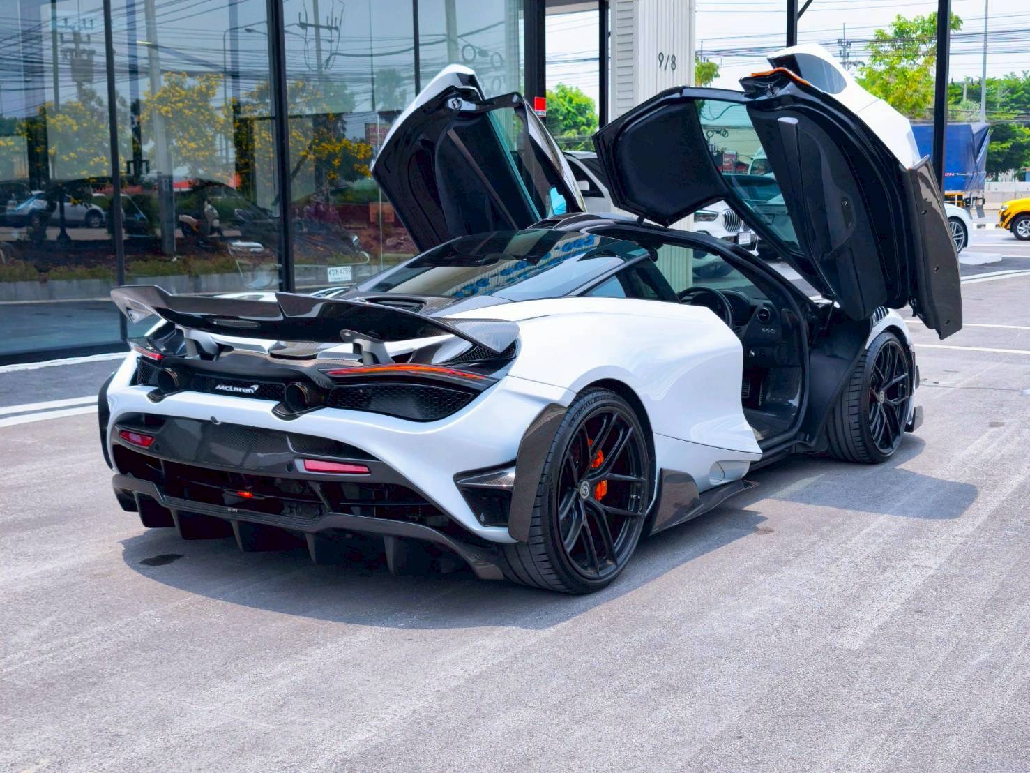 2018 McLaren 720S สีเทา (รูปที่ 4)
