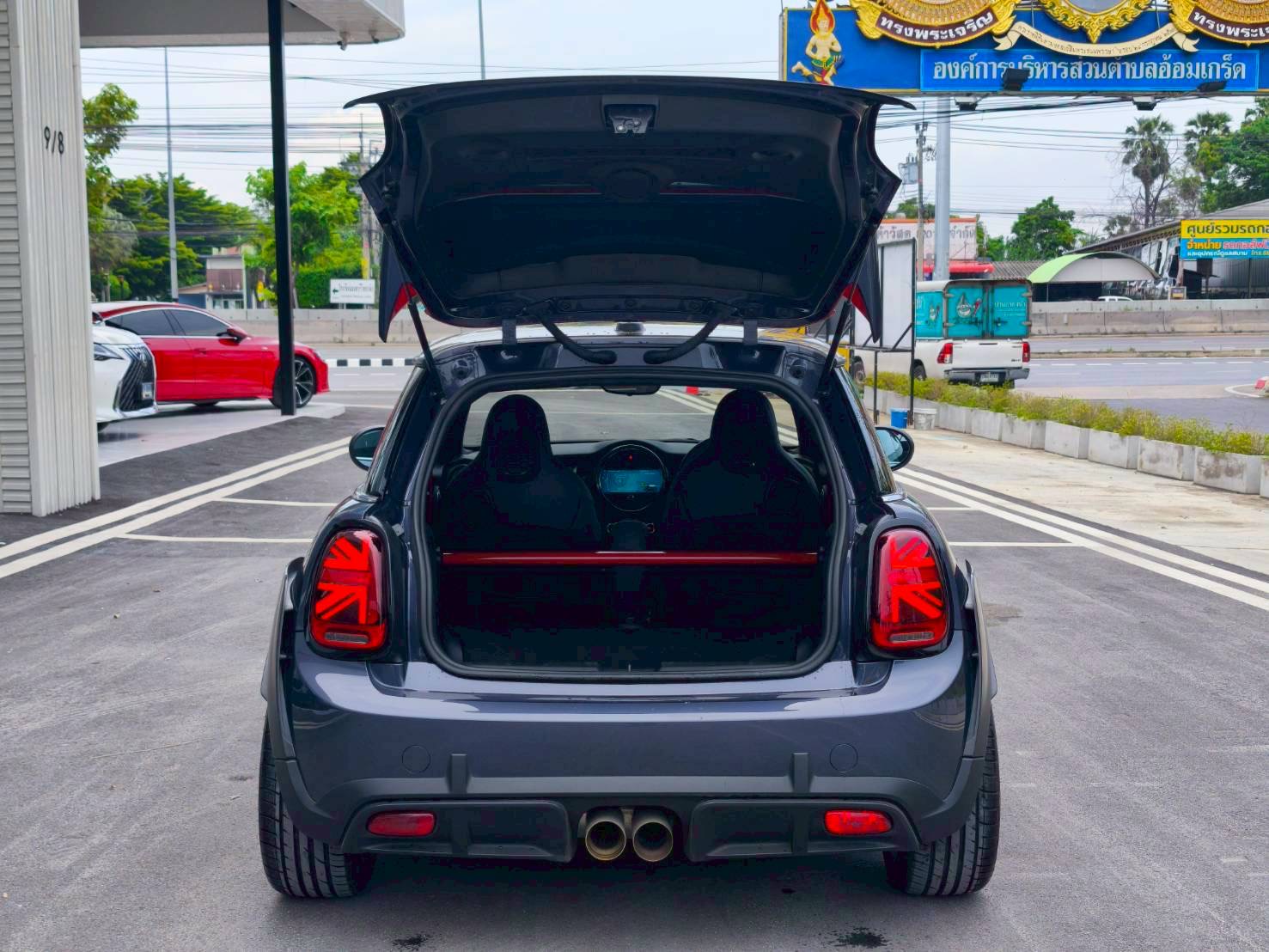 2021 Mini John Cooper Work GP3 LimitedEdition สีเทา (รูปที่ 15)