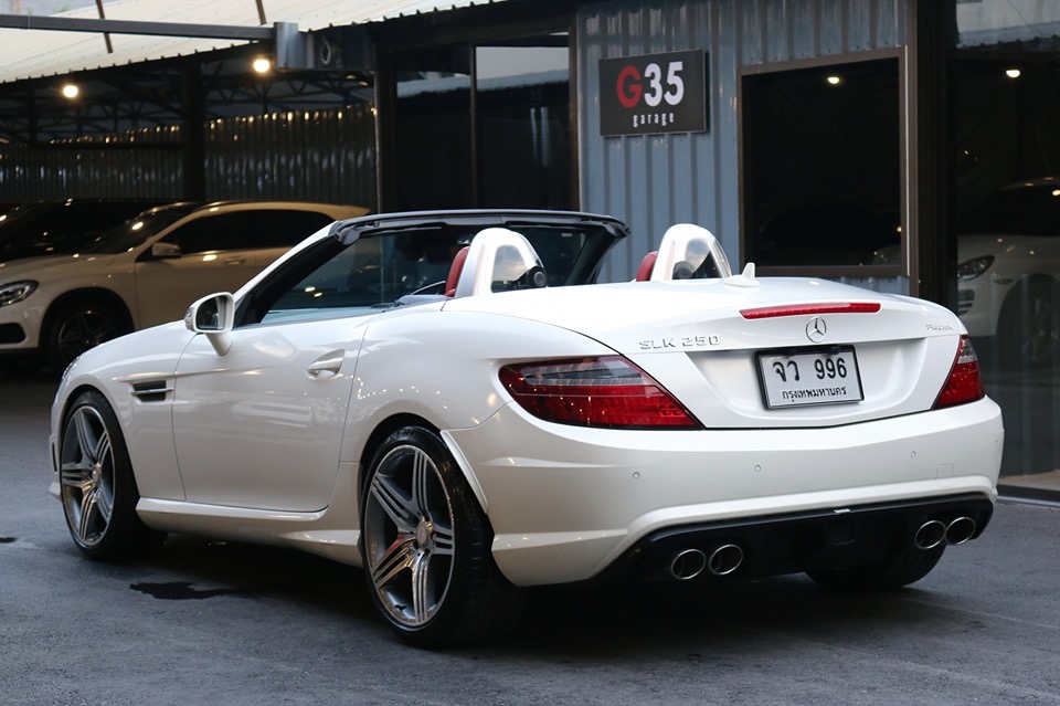 Mercedes-Benz SLK-Class R172 ปี 2012 สีขาว (รูปที่ 6)