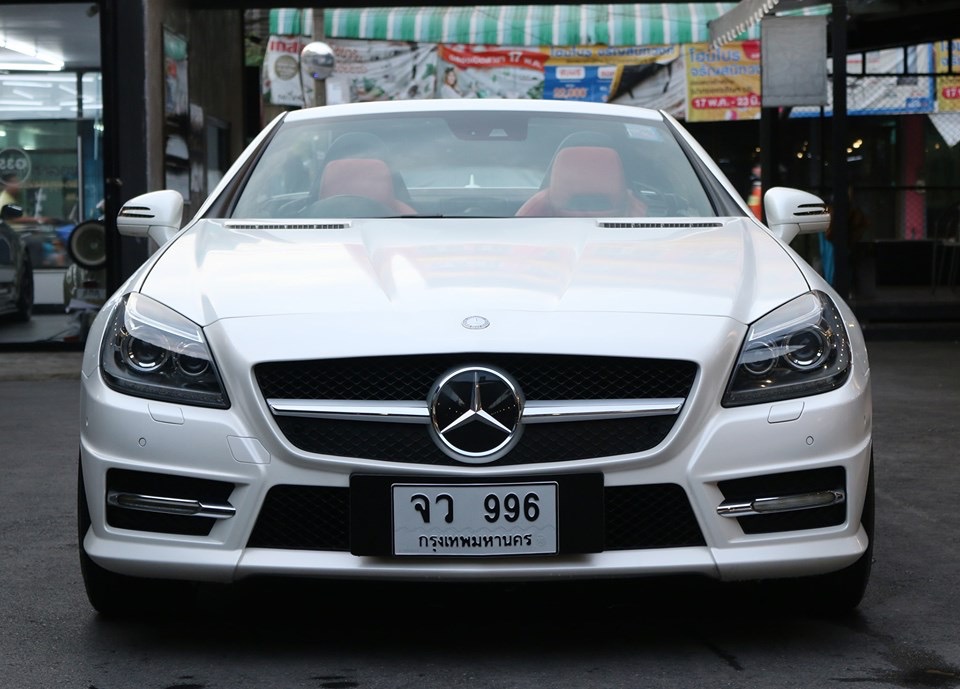 Mercedes-Benz SLK-Class R172 ปี 2012 สีขาว (รูปที่ 3)