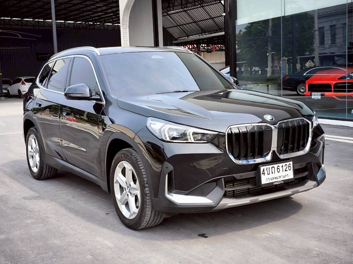 2023 BMW X1 U11 สีดำ (รูปที่ 2)